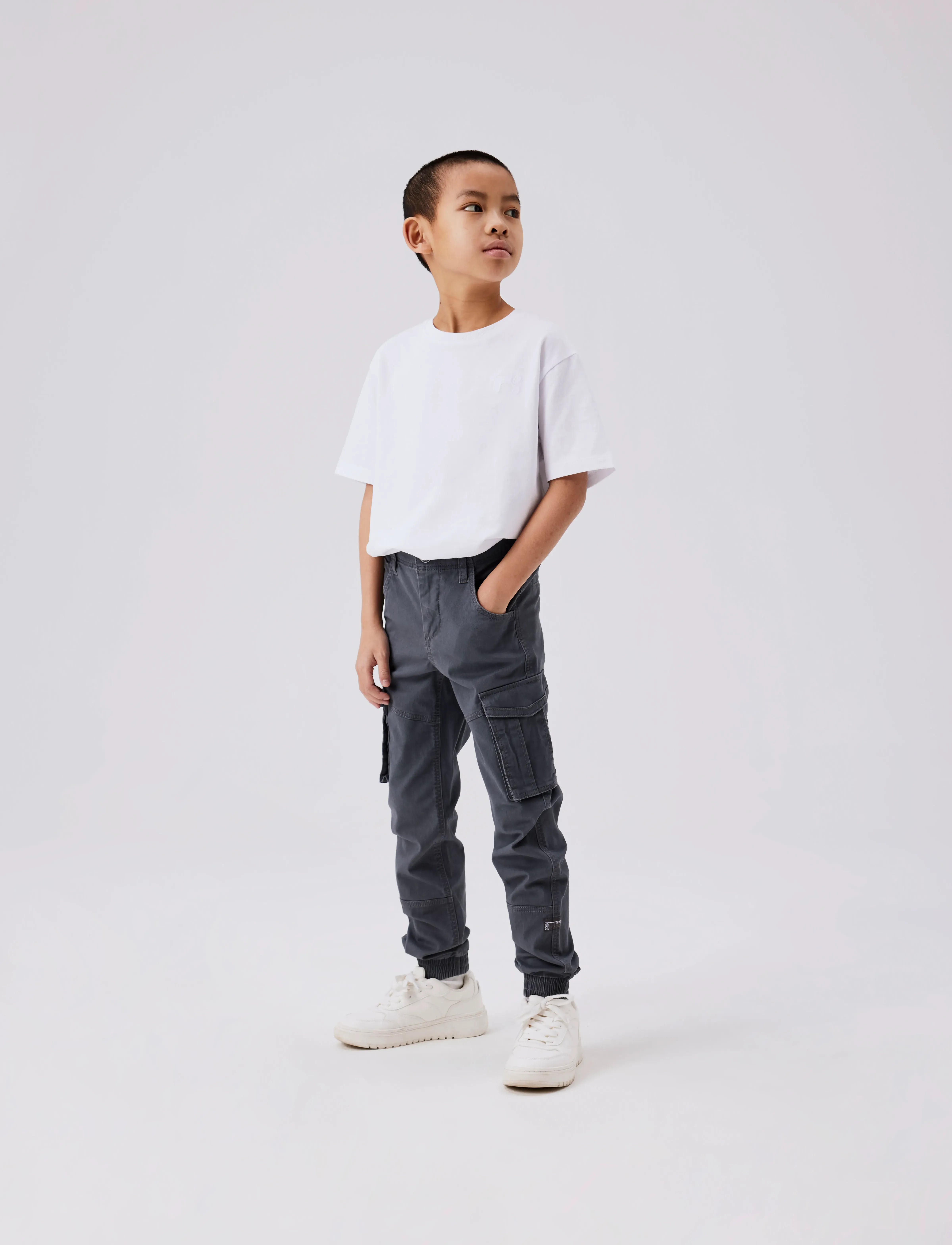 name it - NKMRYAN CARGO R TWI PANT 2222-BA NOOS - cargobukser - lava smoke - 4