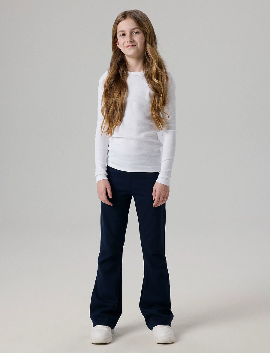 name it - NKFFRIKKALI BOOTCUT PANT NOOS - babyhosen - dark sapphire - 4