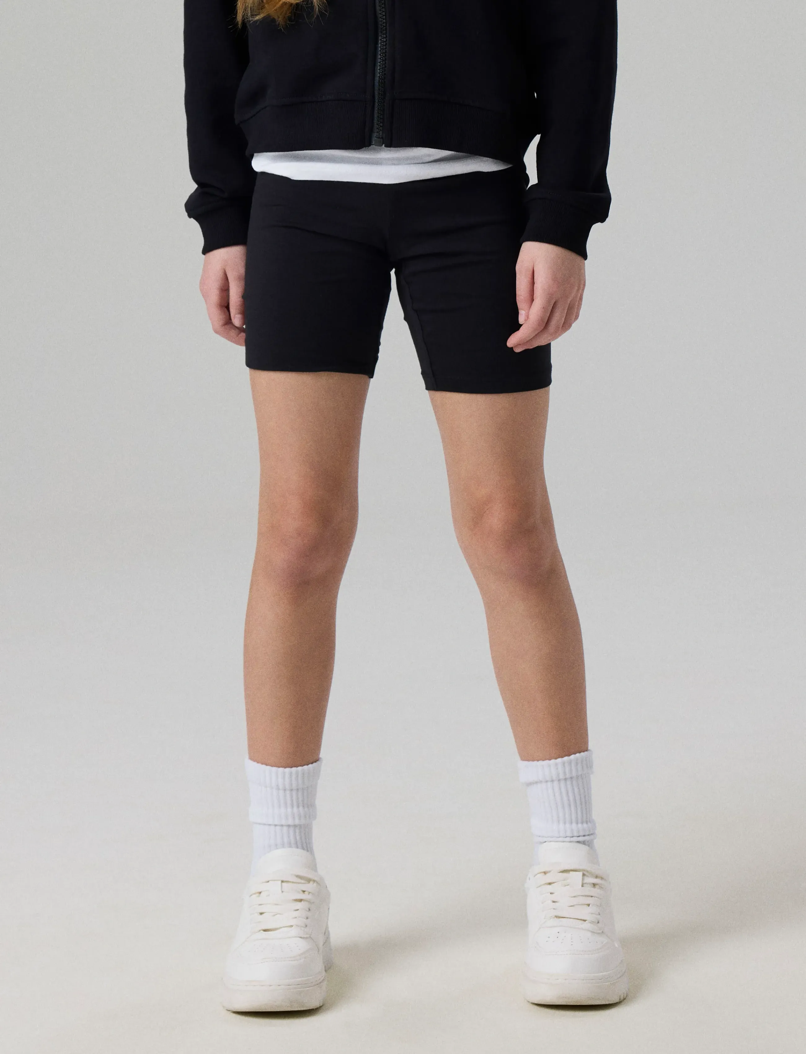 name it NKFVIVIAN 2P SOLID SHORT LEGGING NOOS - Casual shorts - BLACK / black