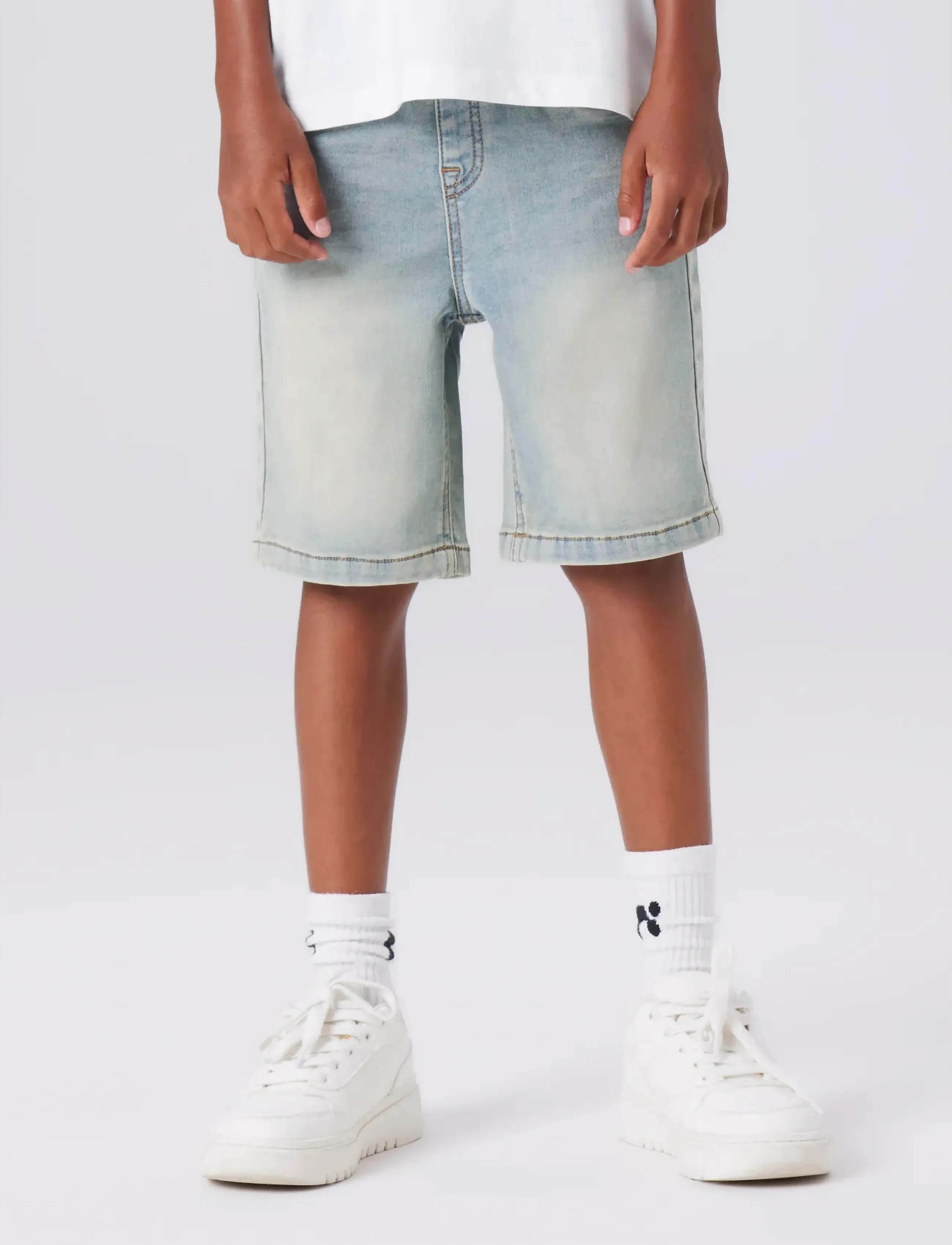 name it - NKMRYAN JOGGER DNM L SHORTS 6300-TH NOOS - denimshorts - vintage light blue denim - 5