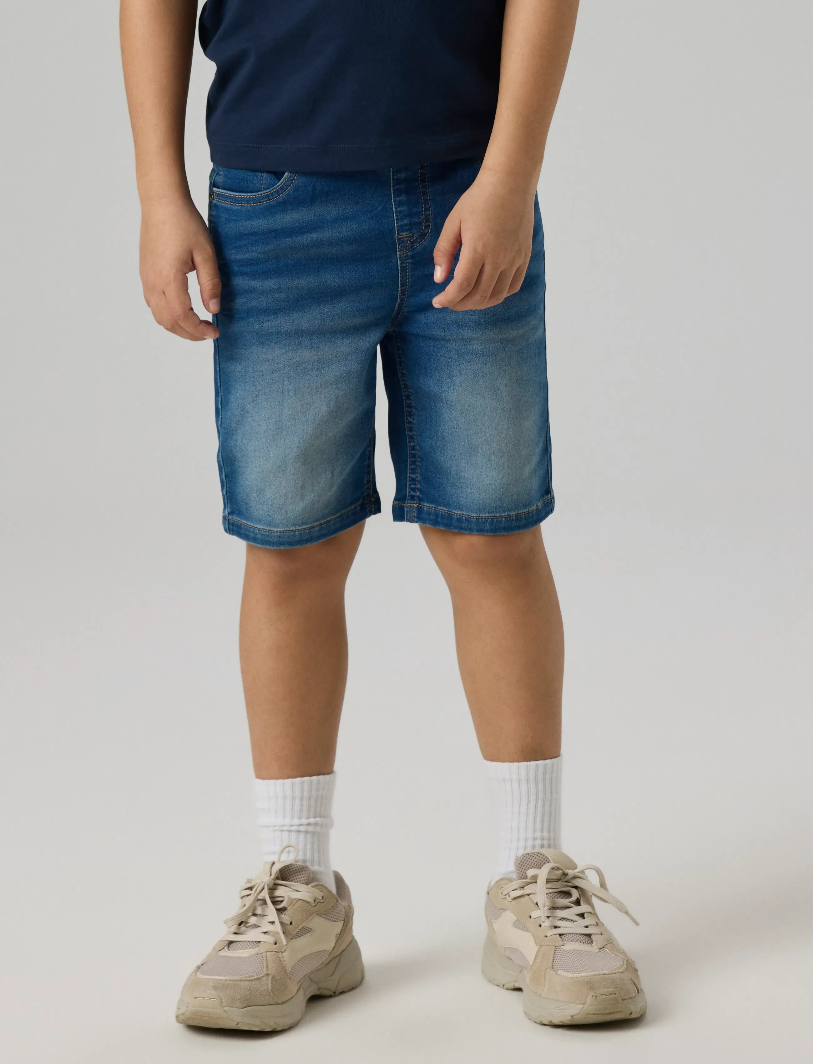 name it - NKMRYAN JOGGER DNM L SHORTS 6300-TH NOOS - denimshorts - dark blue denim - 5