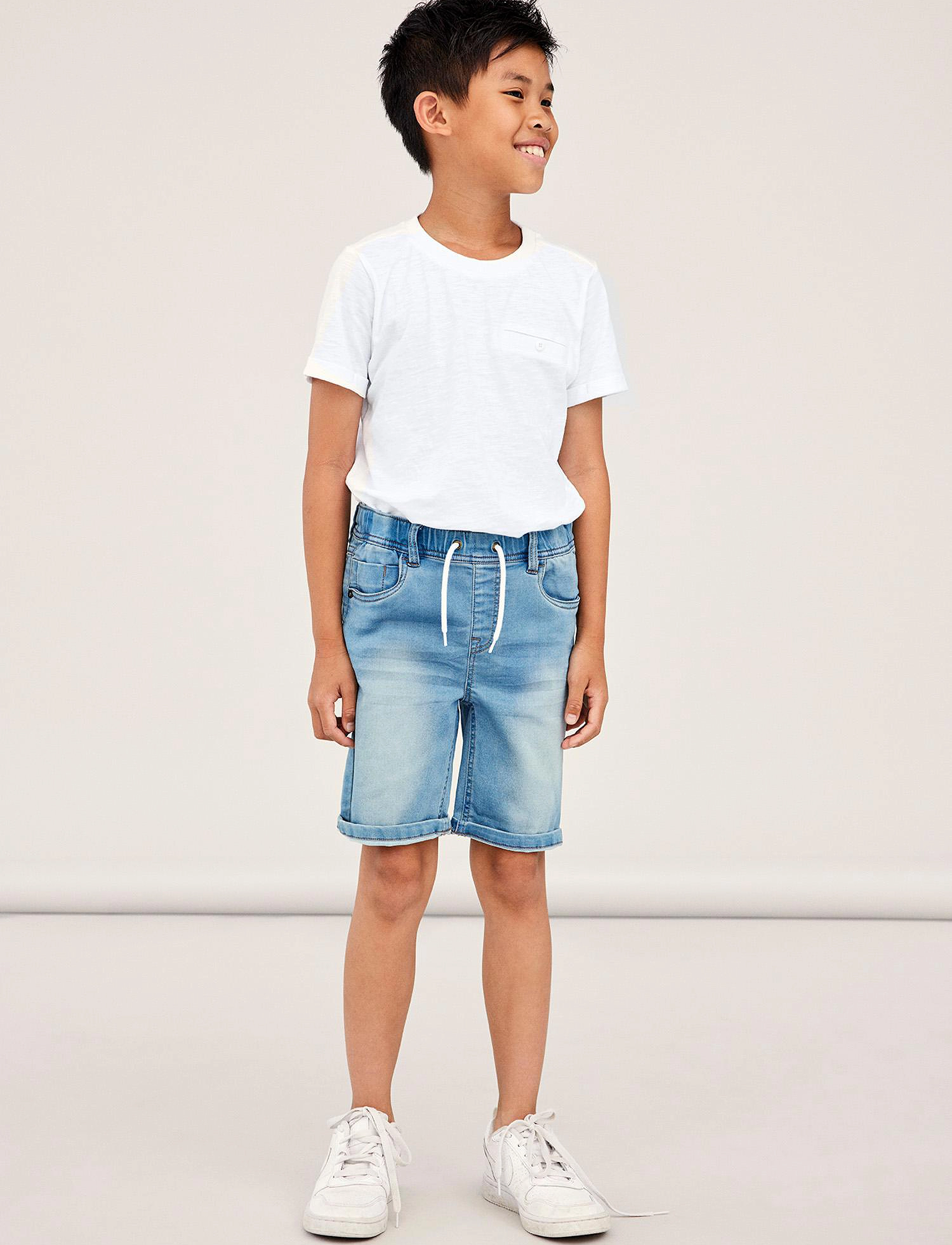 name it NKMRYAN JOGGER DNM L SHORTS 6300-TH NOOS - Hosen - LIGHT BLUE DENIM / blue