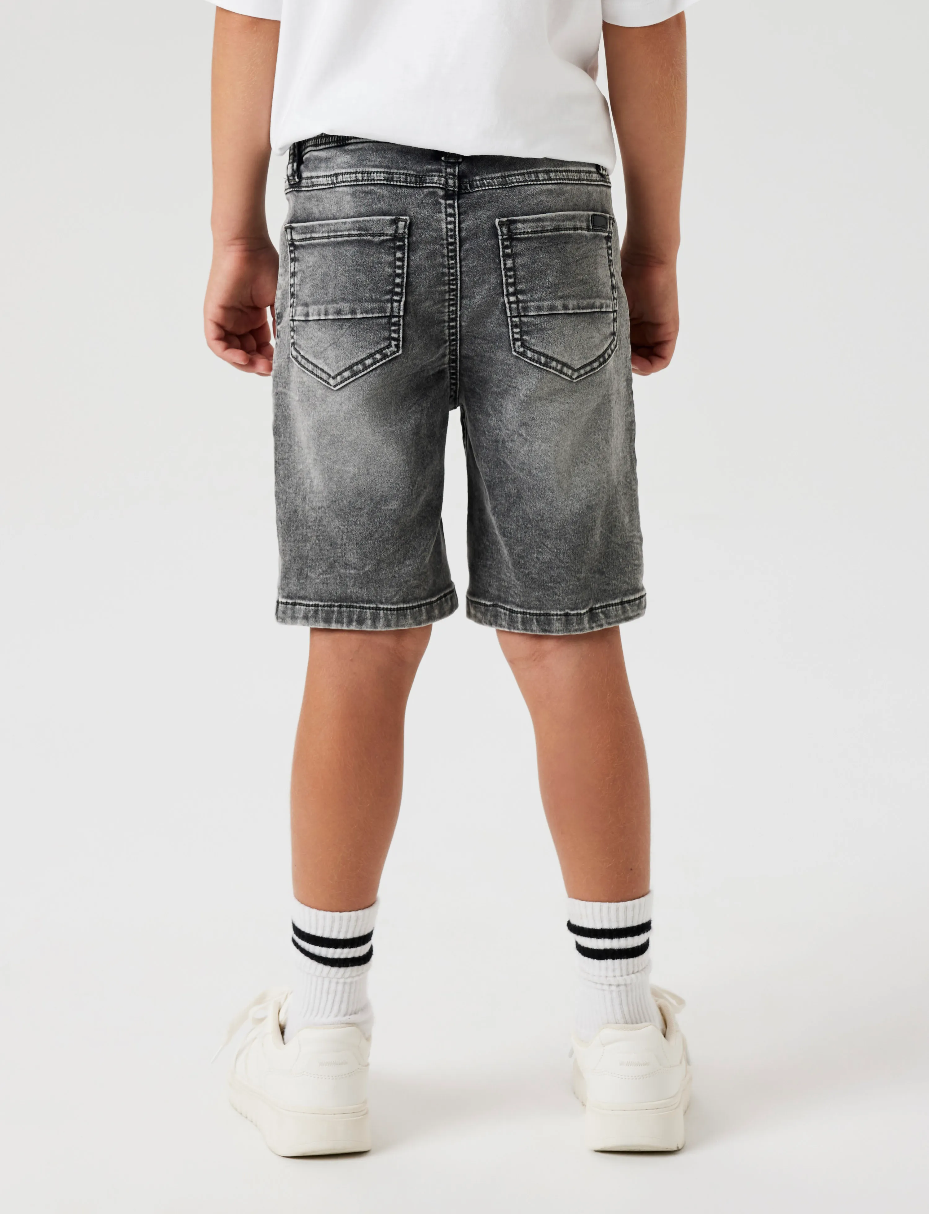 name it - NKMRYAN JOGGER DNM L SHORTS 6300-TH NOOS - jeansshorts - medium grey denim - 3