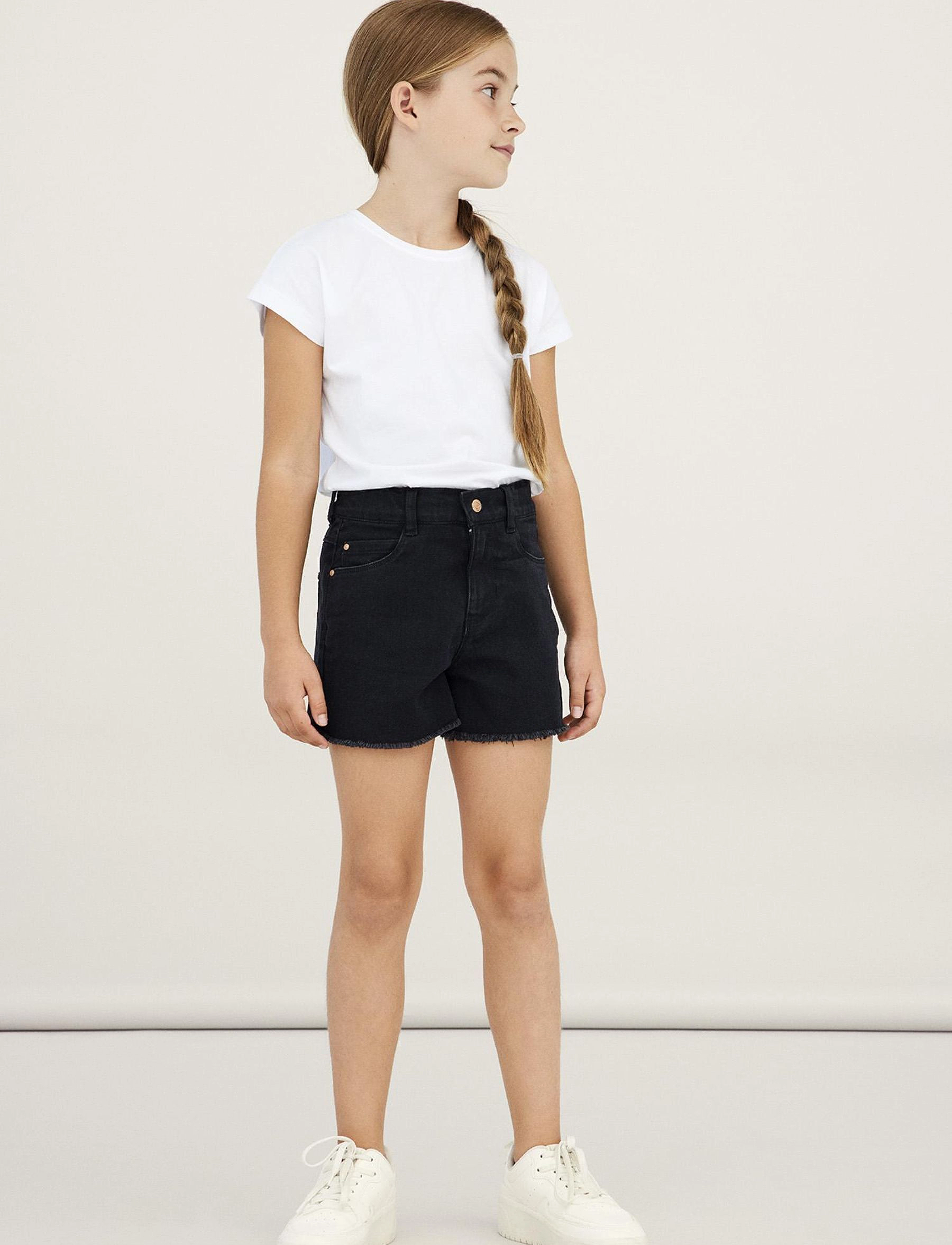 name it Nkfrose Hw Mom Dnm Shorts 8222-Ya Noos, Børn, Højtaljede Mom Denim Shorts, Sort, Str: 152