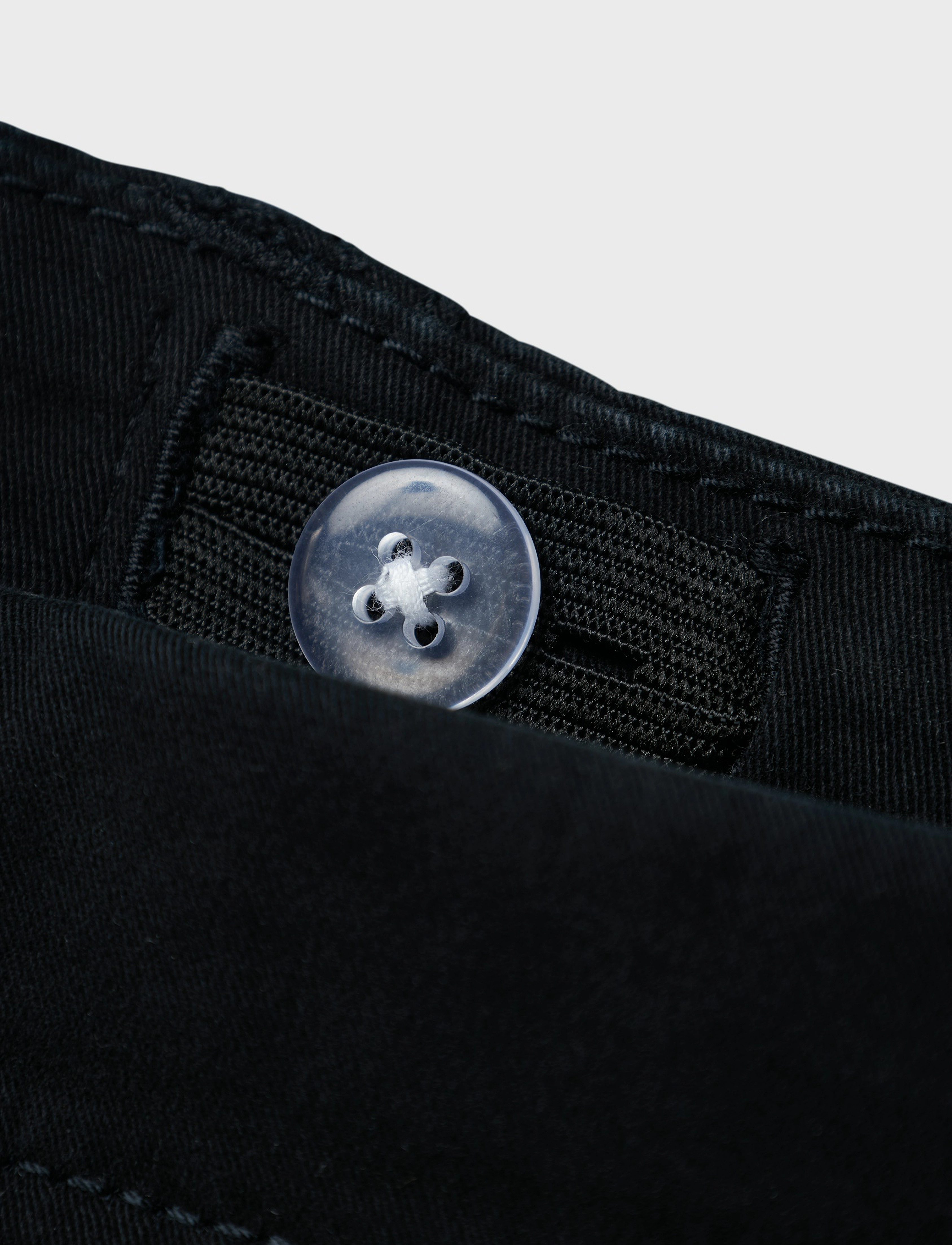 name it - NKMRYAN REG TWI L SHORTS 6776-BA NOOS - cargo shorts - black - 5