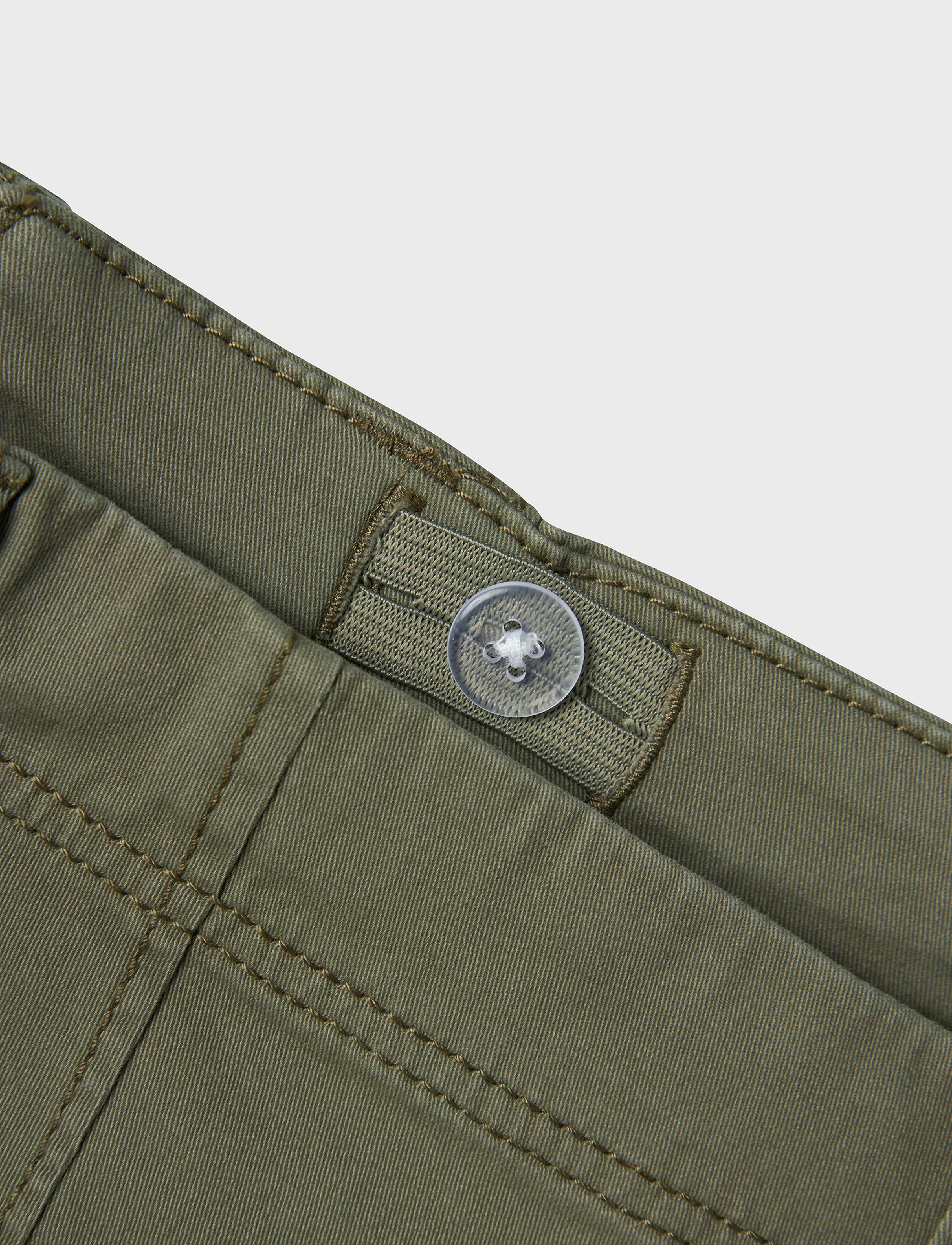 name it - NKMRYAN REG TWI L SHORTS 6776-BA NOOS - lühikesed kargopüksid - deep lichen green - 5