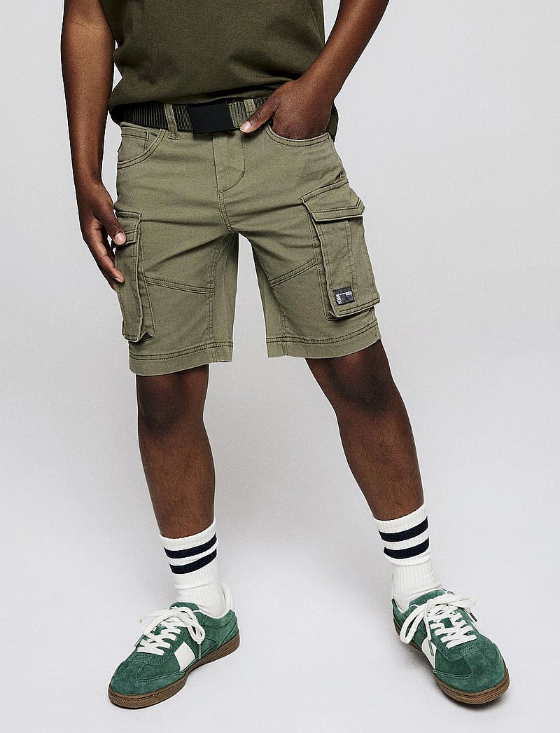 name it - NKMRYAN REG TWI L SHORTS 6776-BA NOOS - cargo shorts - deep lichen green - 5