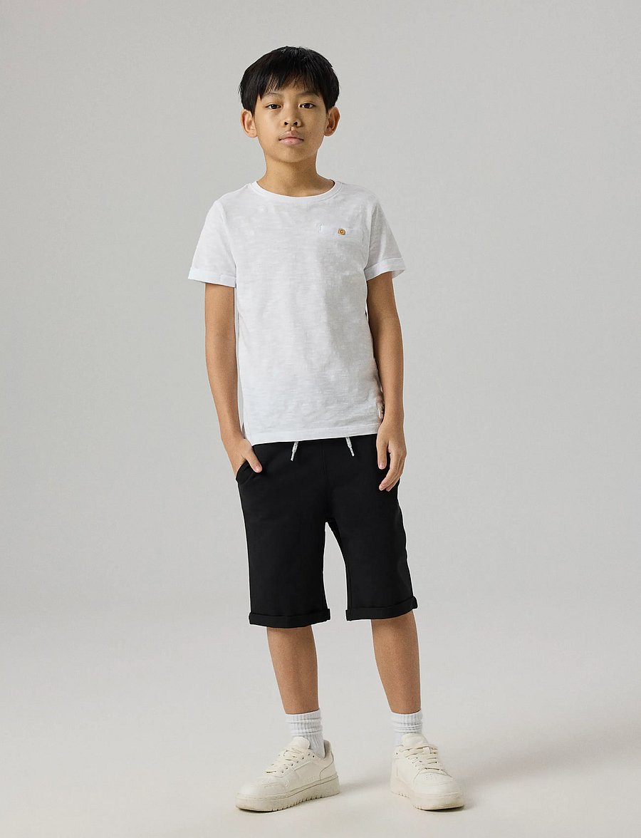 name it - NKMVERMO LONG SWE SHORTS UNB F NOOS - sweatshorts - black - 4