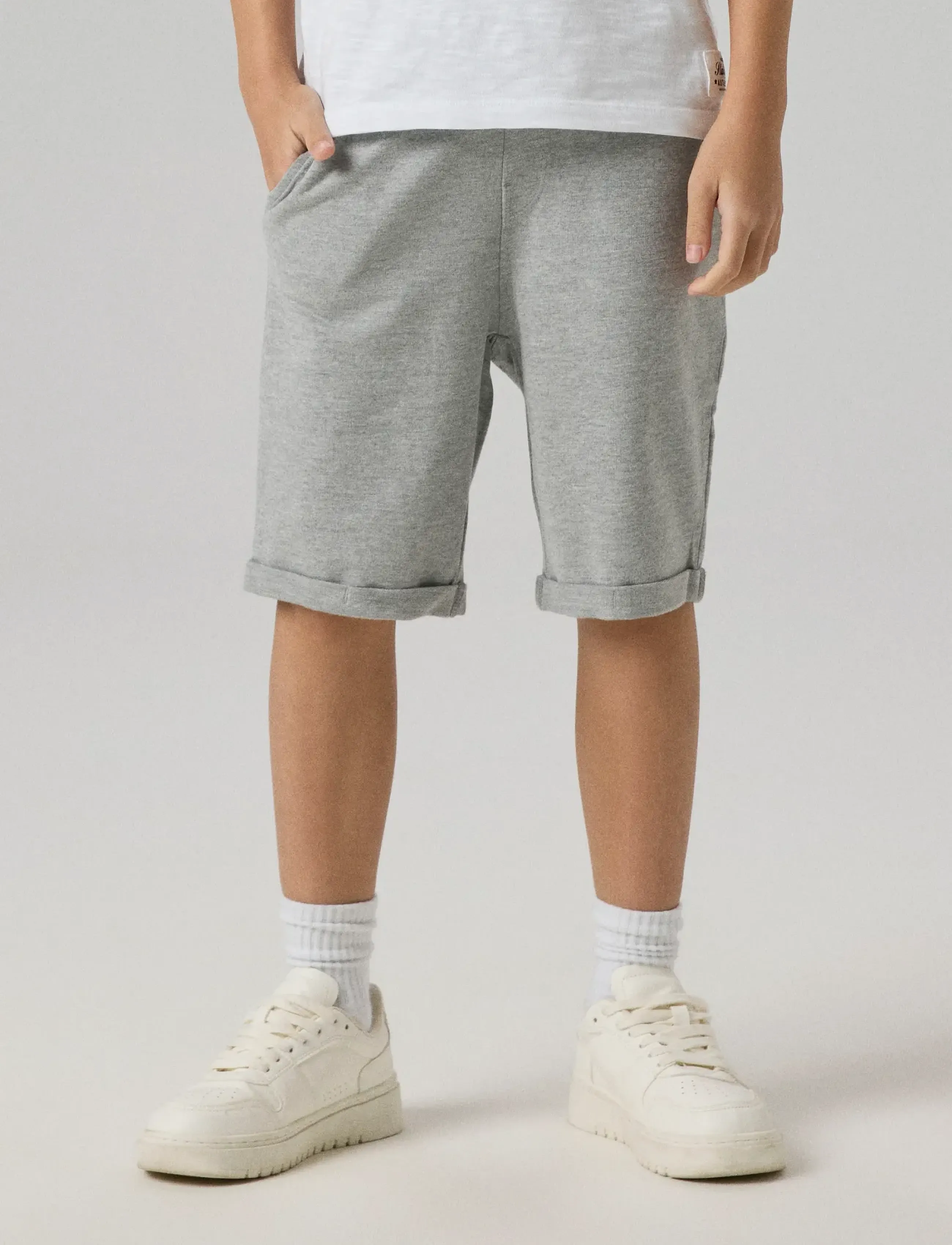 name it NKMVERMO LONG SWE SHORTS UNB F NOOS - Shorts - GREY MELANGE / grey
