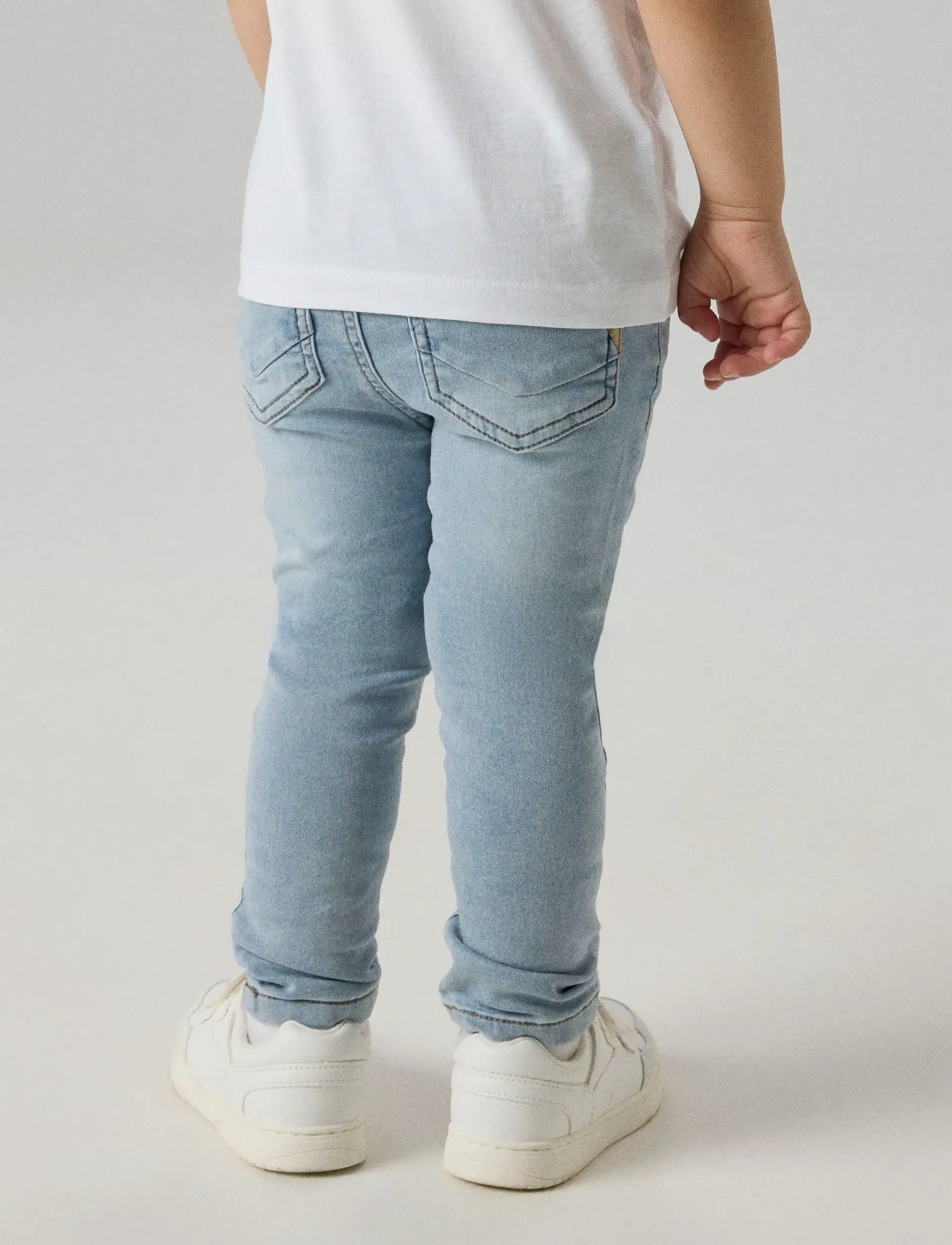 name it NMMTHEO DNMTHAYER 2689SWE KEY PANT NOOS - Underdele - LIGHT BLUE BLEACHED DENIM / blue