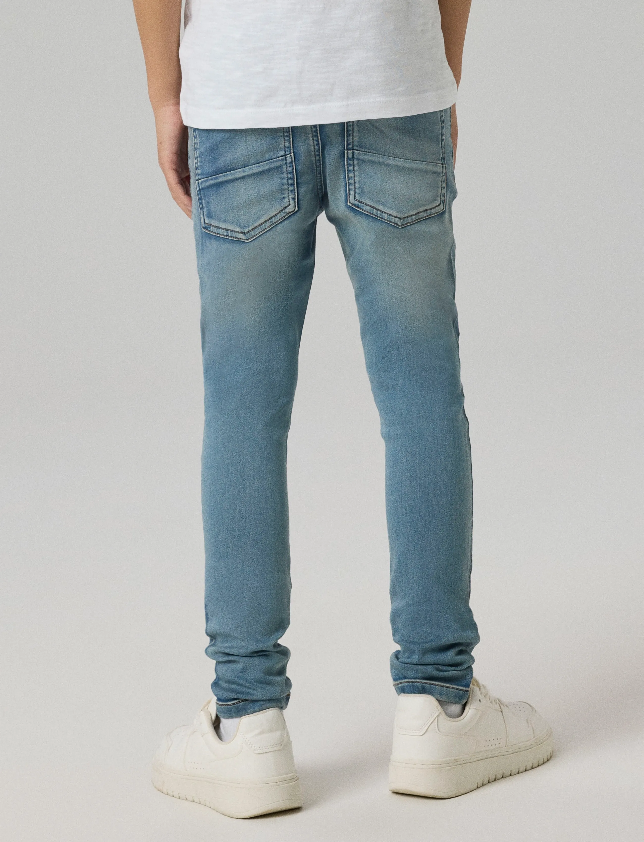 name it - NKMTHEO XSLIM SWE JEANS 3113-TH NOOS - skinny jeans - light blue denim - 3