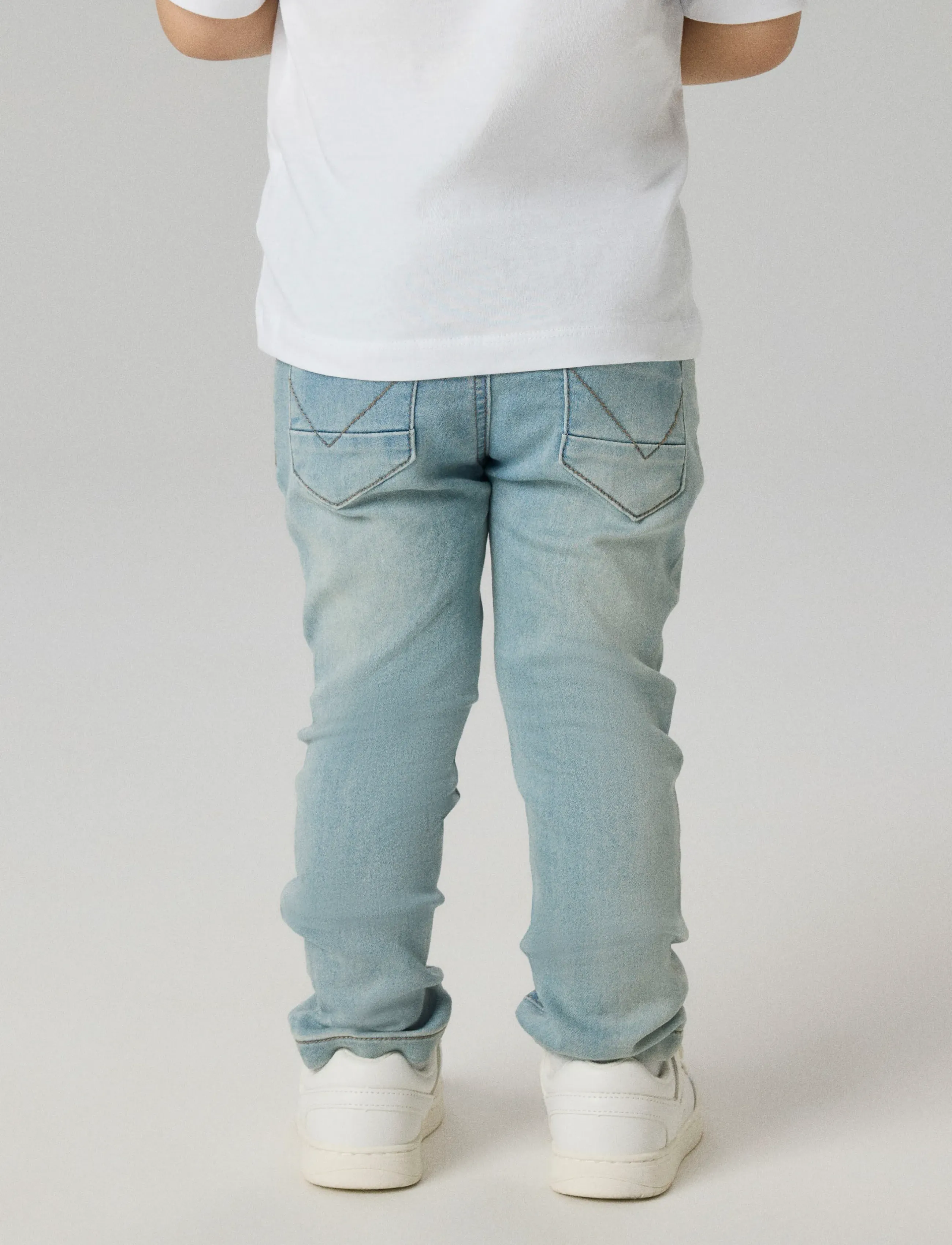 name it - NMMRYAN SLIM SWE JEANS 2472-TH NOOS - regular jeans - light blue denim - 0
