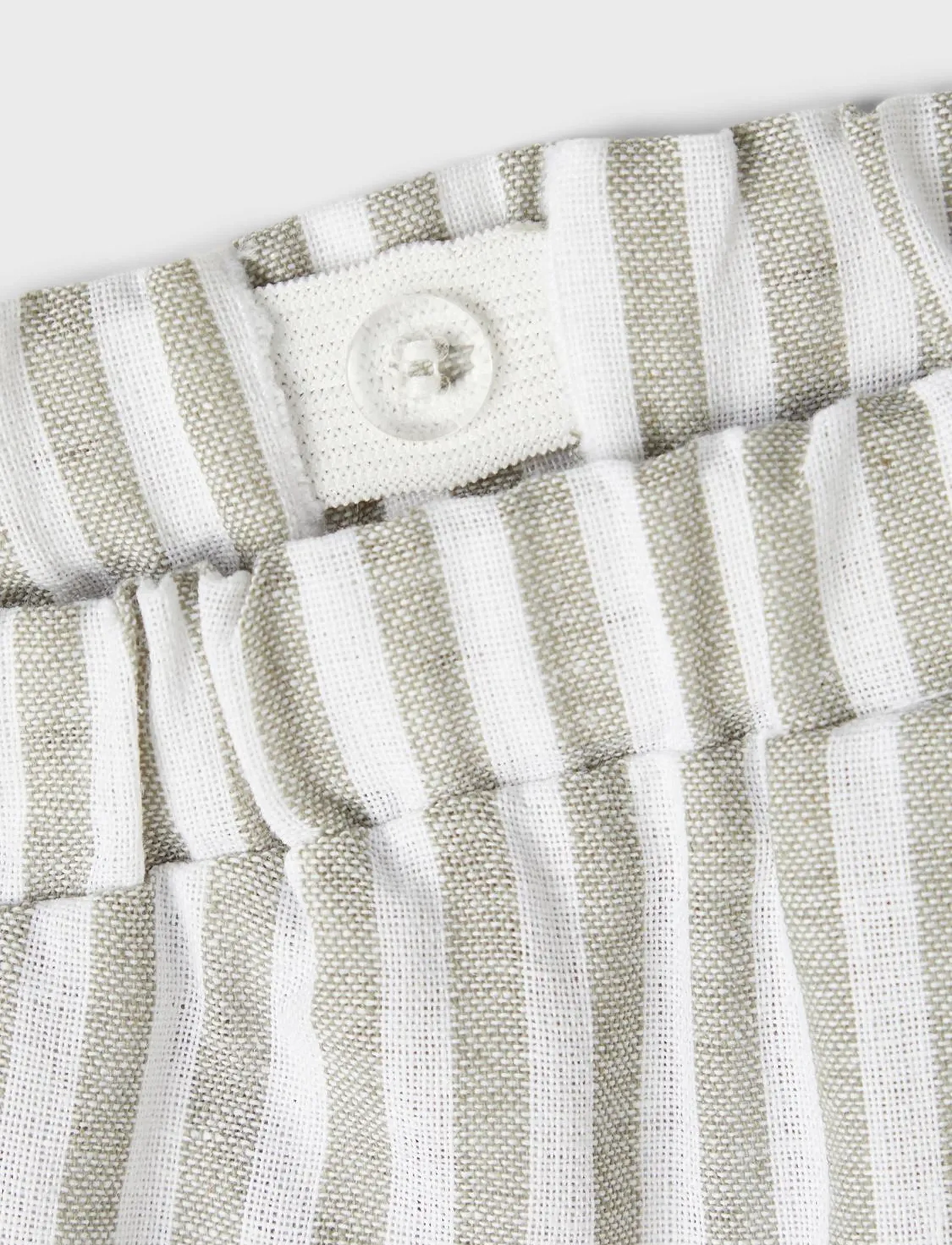 name it - NBFHUSILLE SHORTS - sommerschnäppchen - dried sage - 3