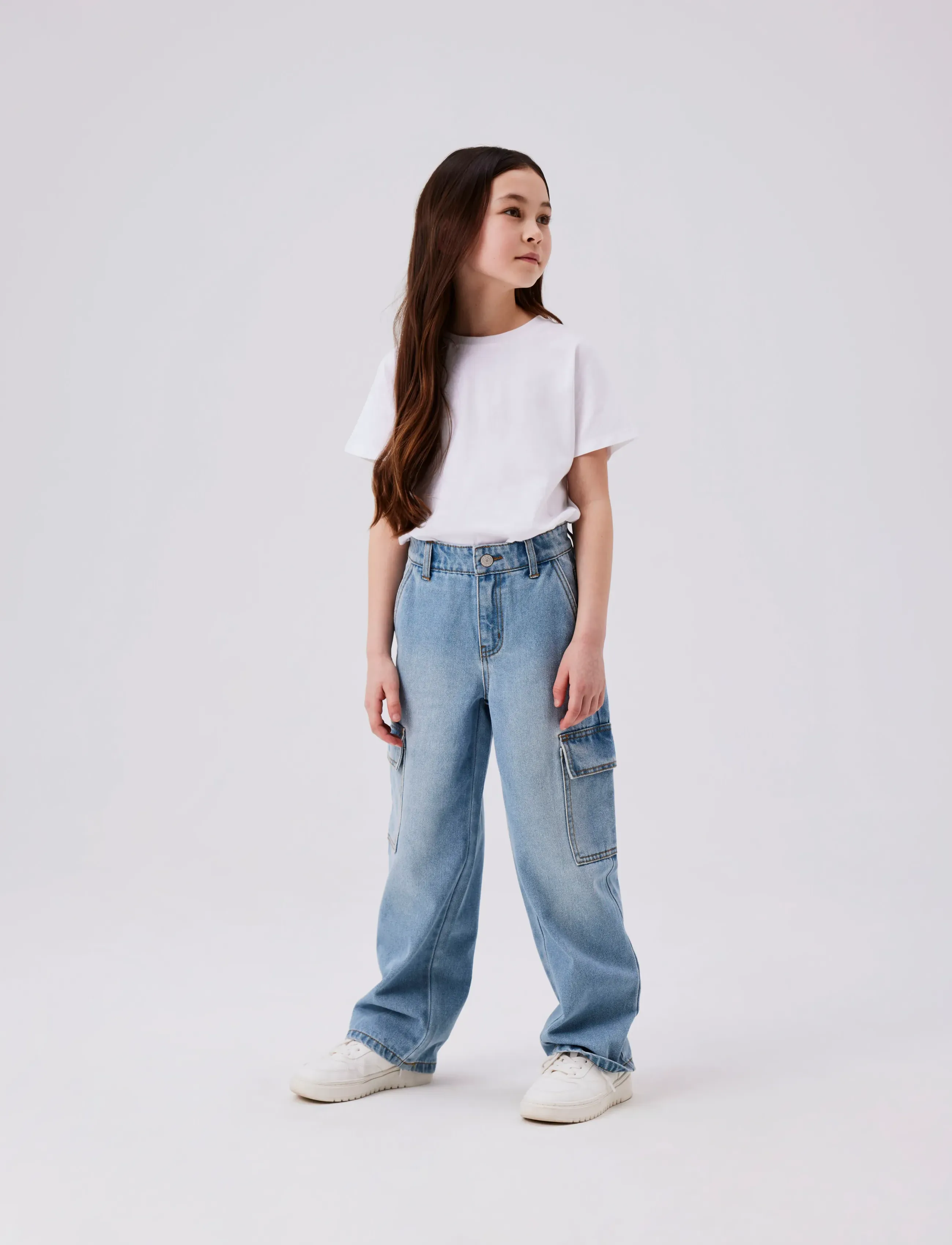 name it - NKFROSE WIDE HW CARGO JEANS 6190-BS NOOS - brede jeans - light blue denim - 4