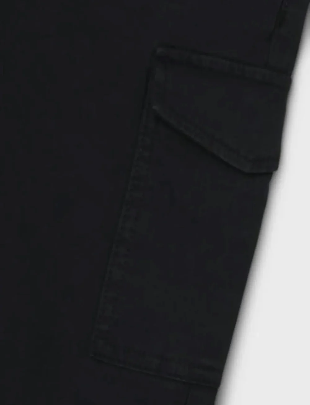 name it - NKFROSE WIDE TWILL CARGO 8108-BA NOOS - cargohosen - black - 5