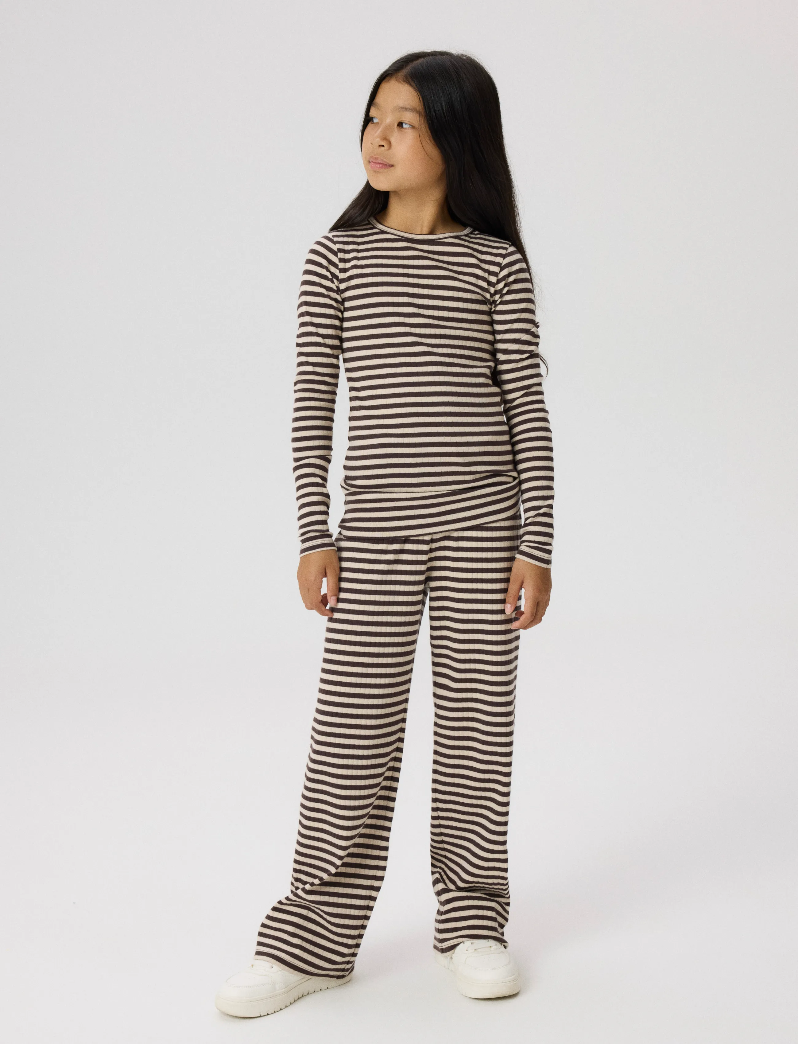 name it - NKFSURAJA XSL LS TOP NOOS - long-sleeved t-shirts - black coffee - 3