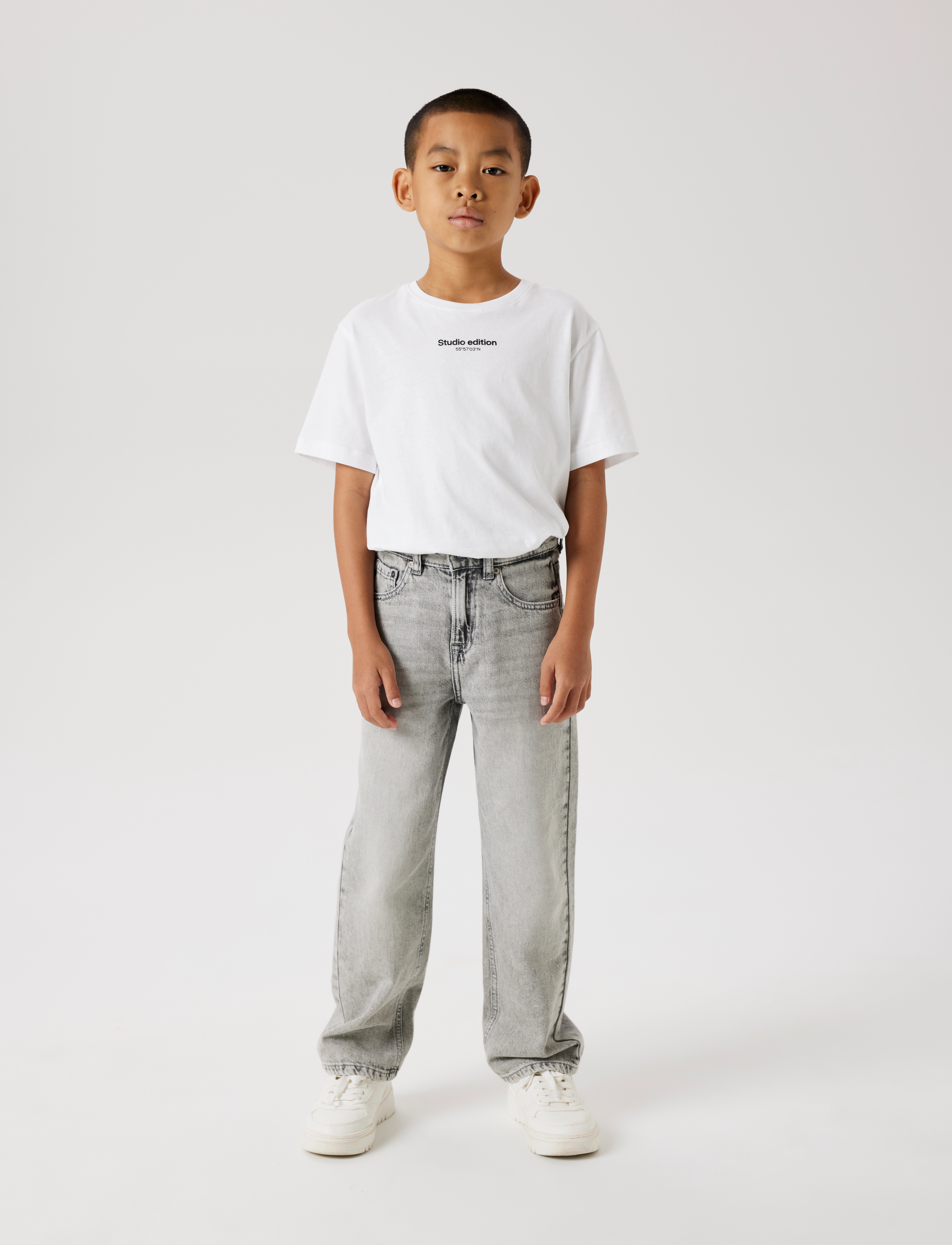 name it - NKMRYAN STRAIGHT JEANS 3418-BE NOOS - tavalised teksad - light grey denim - 3