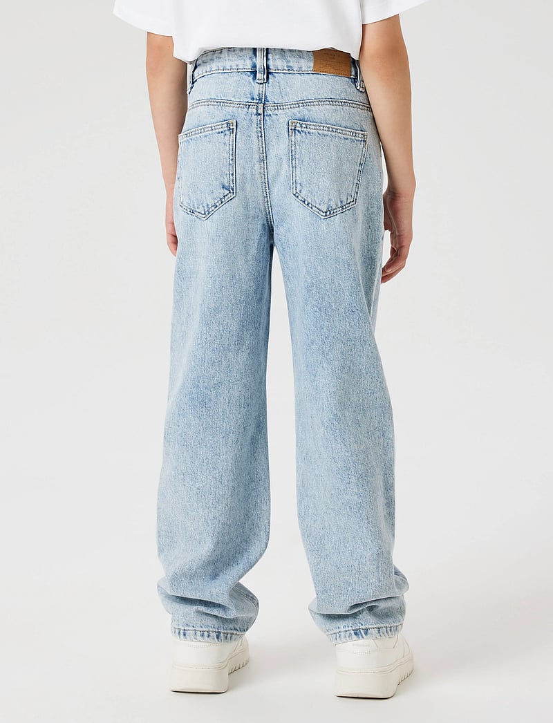 name it - NKFROSE STRAIGHT HW JEANS 9222-BE NOOS - regular jeans - light blue bleached denim - 3
