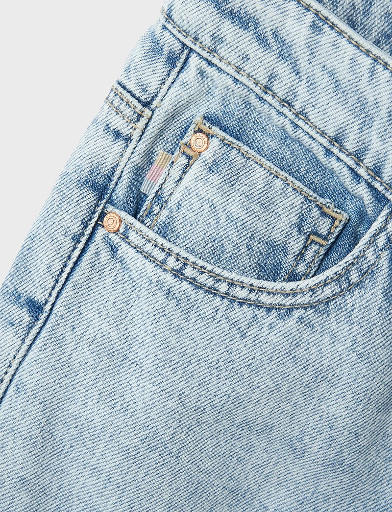 name it - NKFROSE STRAIGHT HW JEANS 9222-BE NOOS - regular jeans - light blue bleached denim - 4