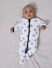 name it - NBMNIGHTSUIT W/F FOOTBALL NOOS - natdragter - bright white - 2