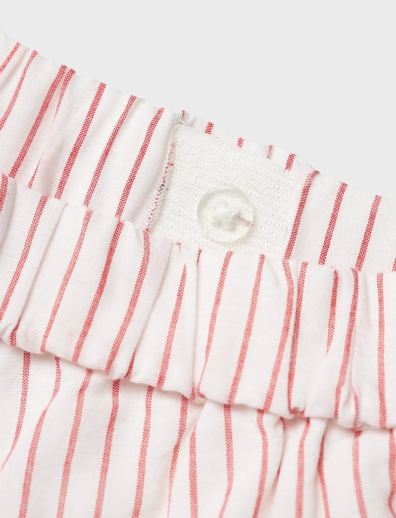 name it - NMFFESINNE SHORTS - casual shorts - bright white - 2