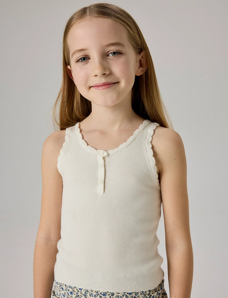name it - NKFFILISA KNIT STRAP TOP - Ærmeløs undertrøje - cloud dancer - 3