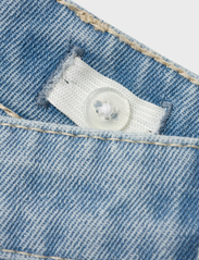 name it - NKFROSE STRAIGHT JEANS 9509-TE D - loose jeans - light blue denim - 4
