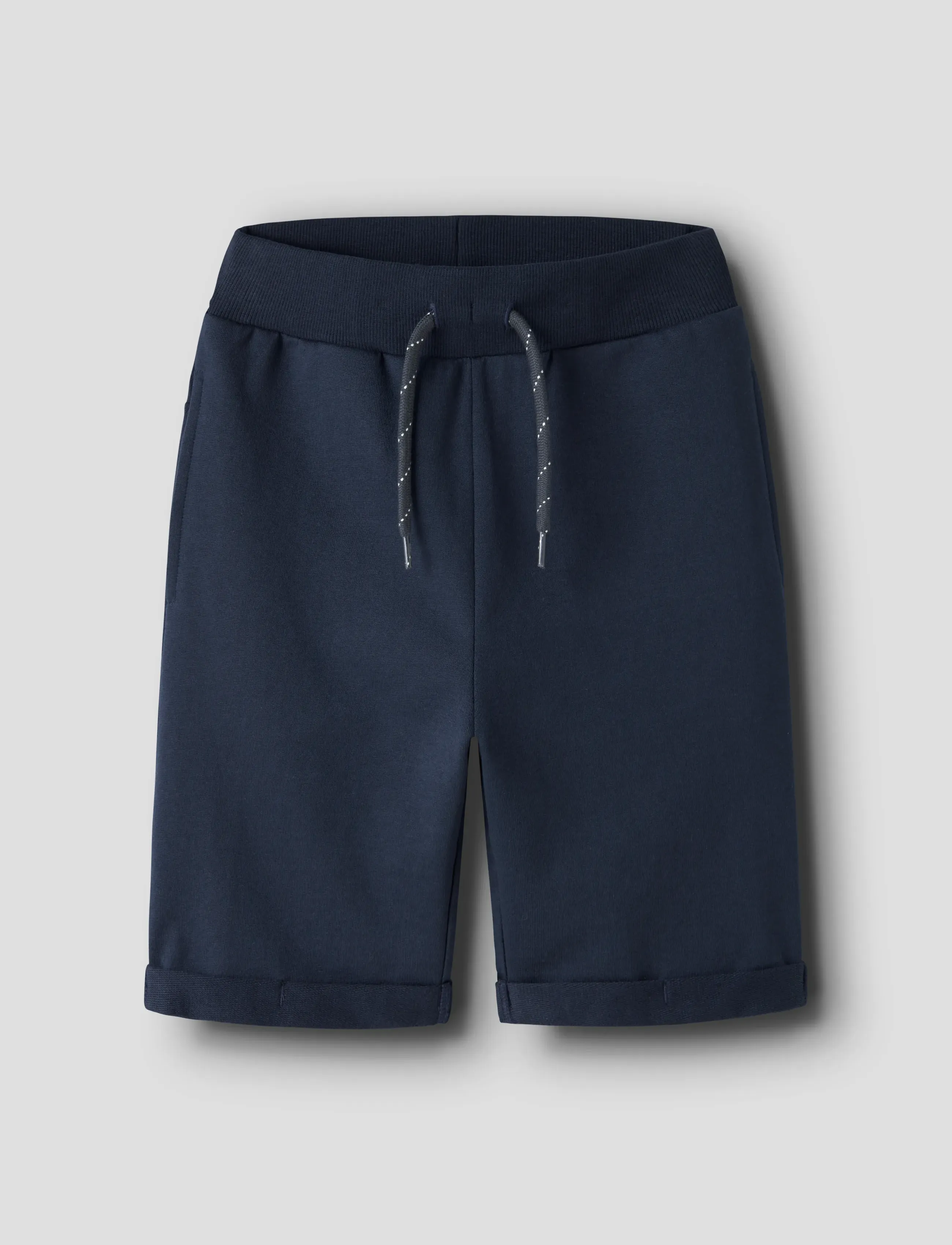 name it NMMVASSE SWE LONG SHORTS UNB - Shorts - NAVY BLAZER / navy