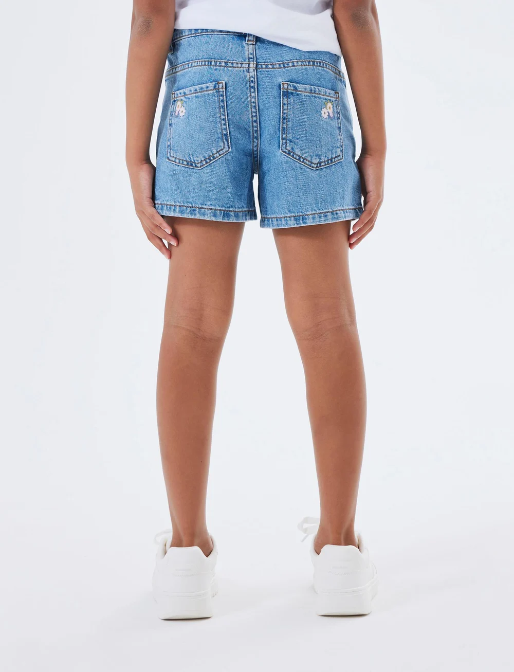 name it - NKFBELLA REG DNM SHORTS 3674-BE NOOS - denimshorts - medium blue denim - 3