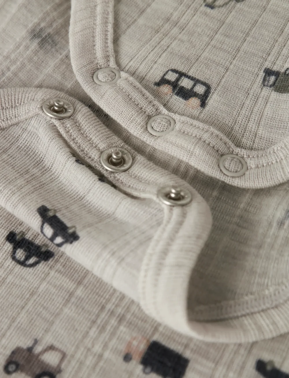 name it - NBMWANG WOOL NEEDLE LS BODY NOOS - alusriided beebidele - nacreous cloud - 2