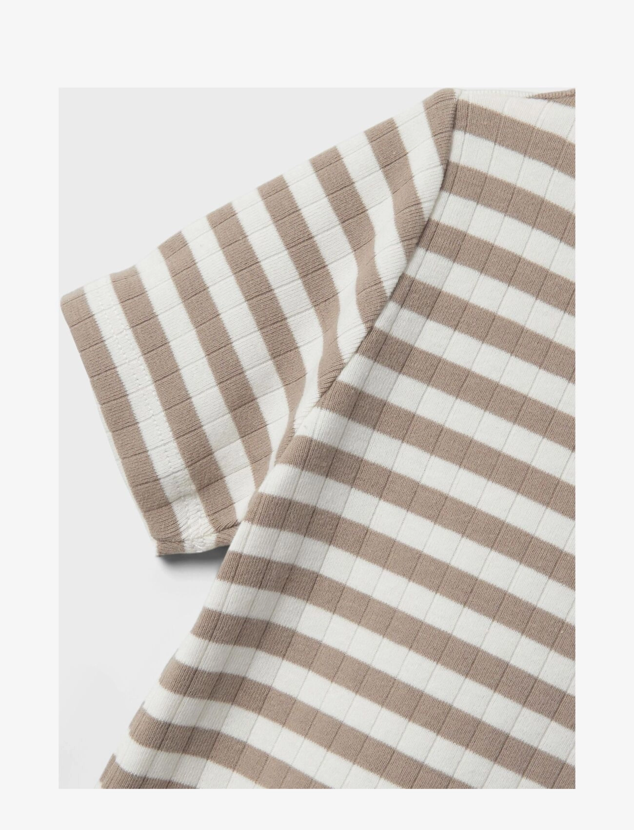 name it - NMFSURAJA XSL SS TOP NOOS - mocha meringue - 4