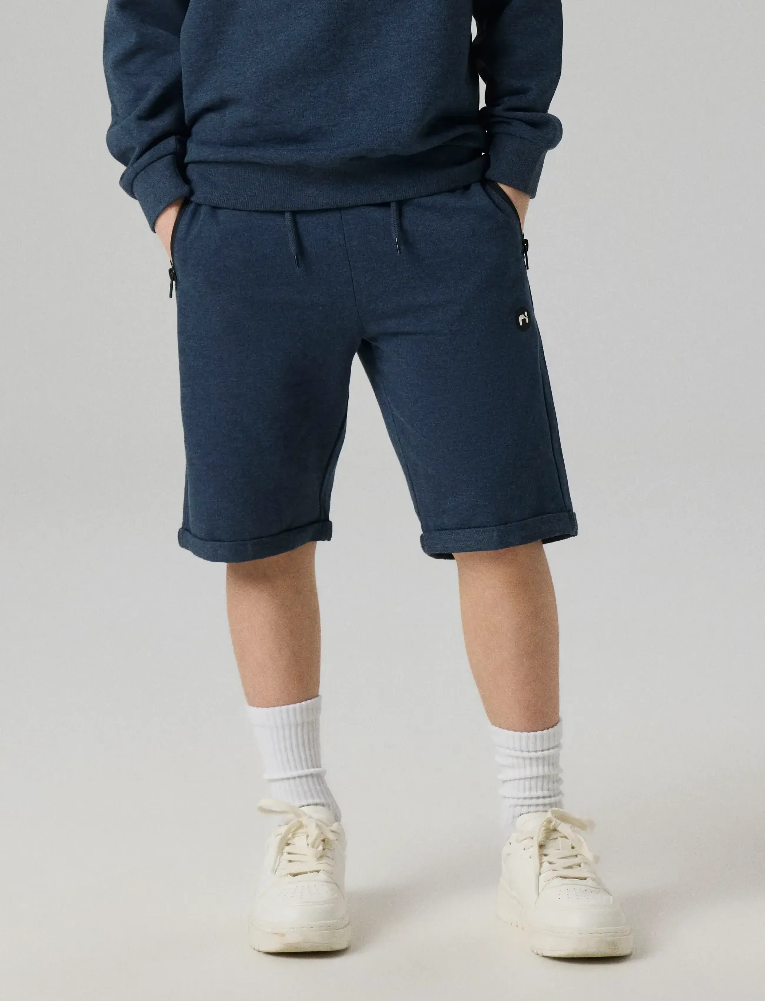 name it - NKMVIMO SWE SHORTS UNB NOOS - sweat shorts - dark sapphire - 3