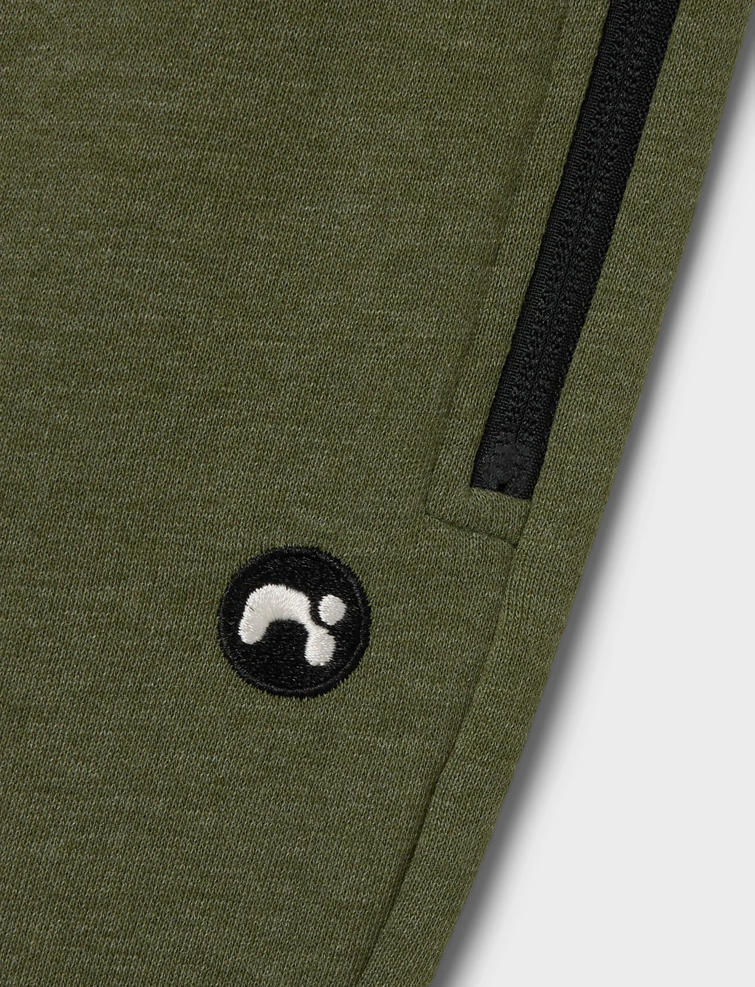 name it - NKMVIMO SWE SHORTS UNB NOOS - sweatshorts - rifle green - 2