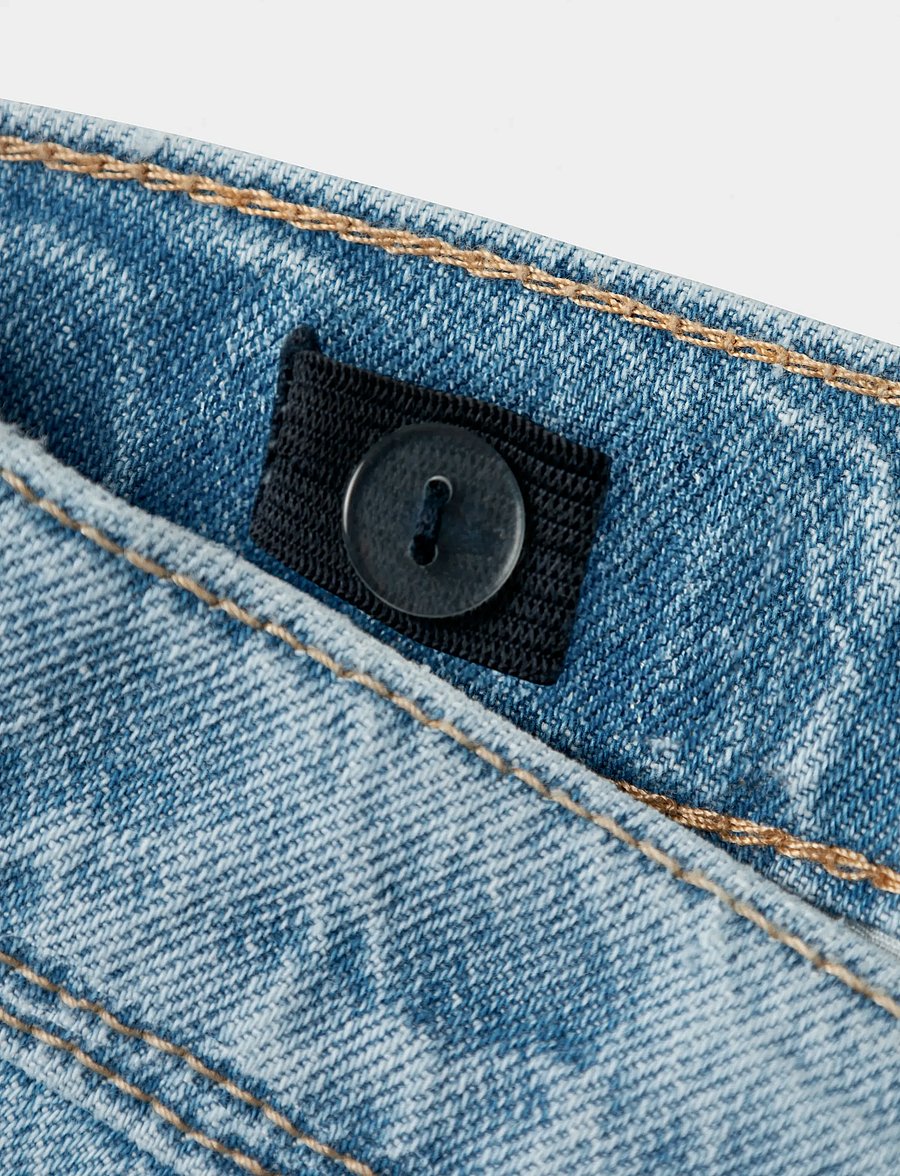 name it - NKMSILAS TAPERED CARG JEANS 6650-AZ NOOS - regular jeans - light blue denim - 2