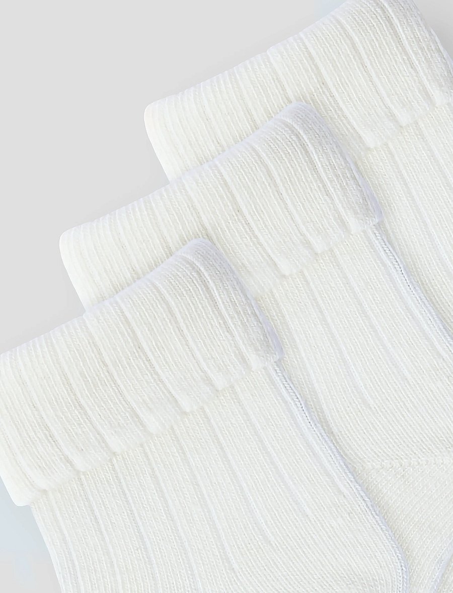 name it - NBNHOBBU 3P SOCKS - bebisstrumpor - cloud dancer - 3