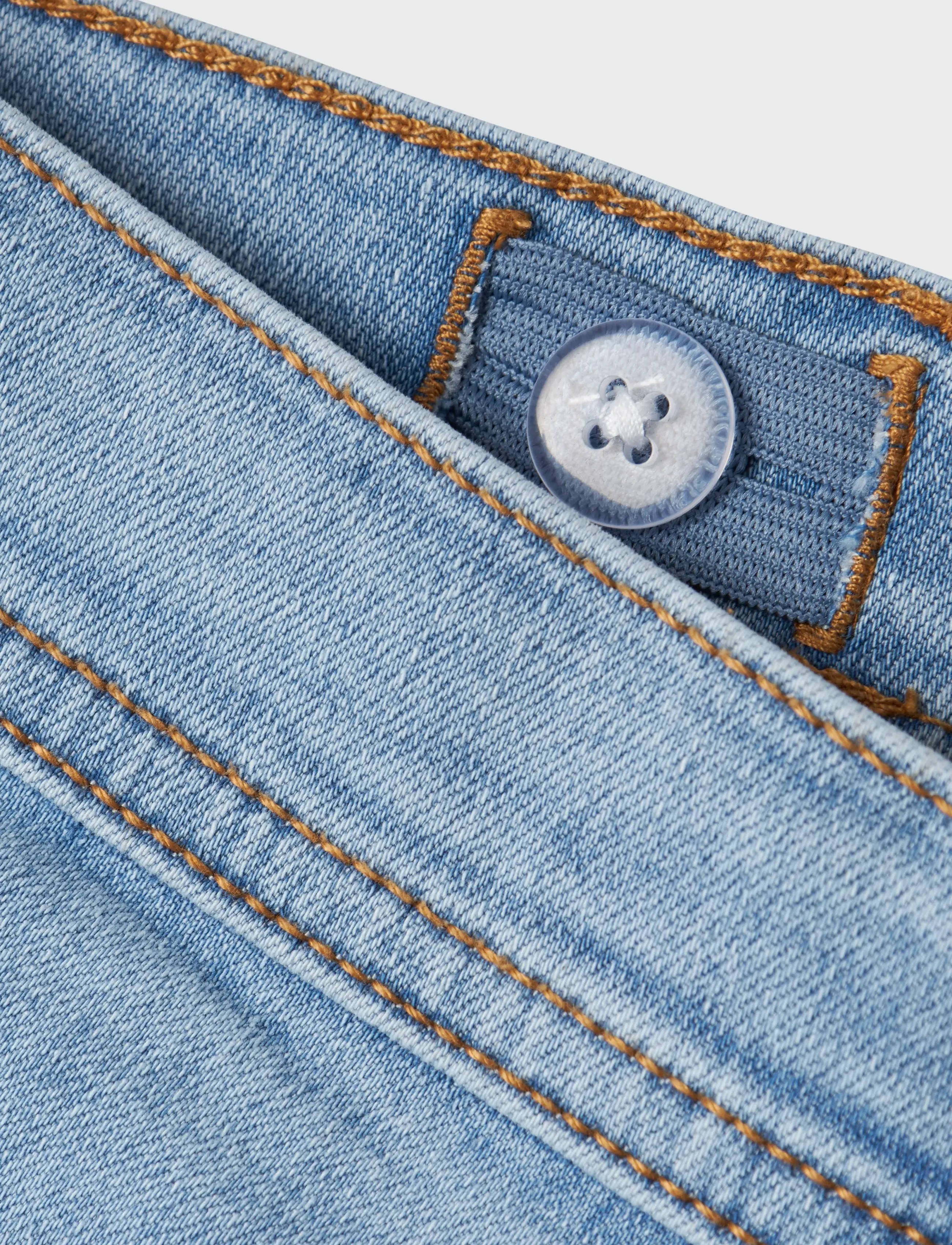 name it - NKMSILAS SLIM L DNM SHORTS 3339-IS TB - denimshorts - light blue denim - 2