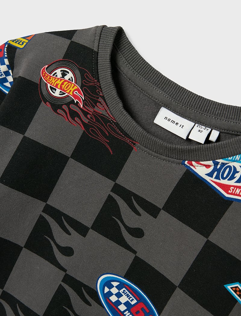name it - NMMDREWY HOTWHEELS NREG SWE BRU SKY - dressipluusid - lava smoke - 2
