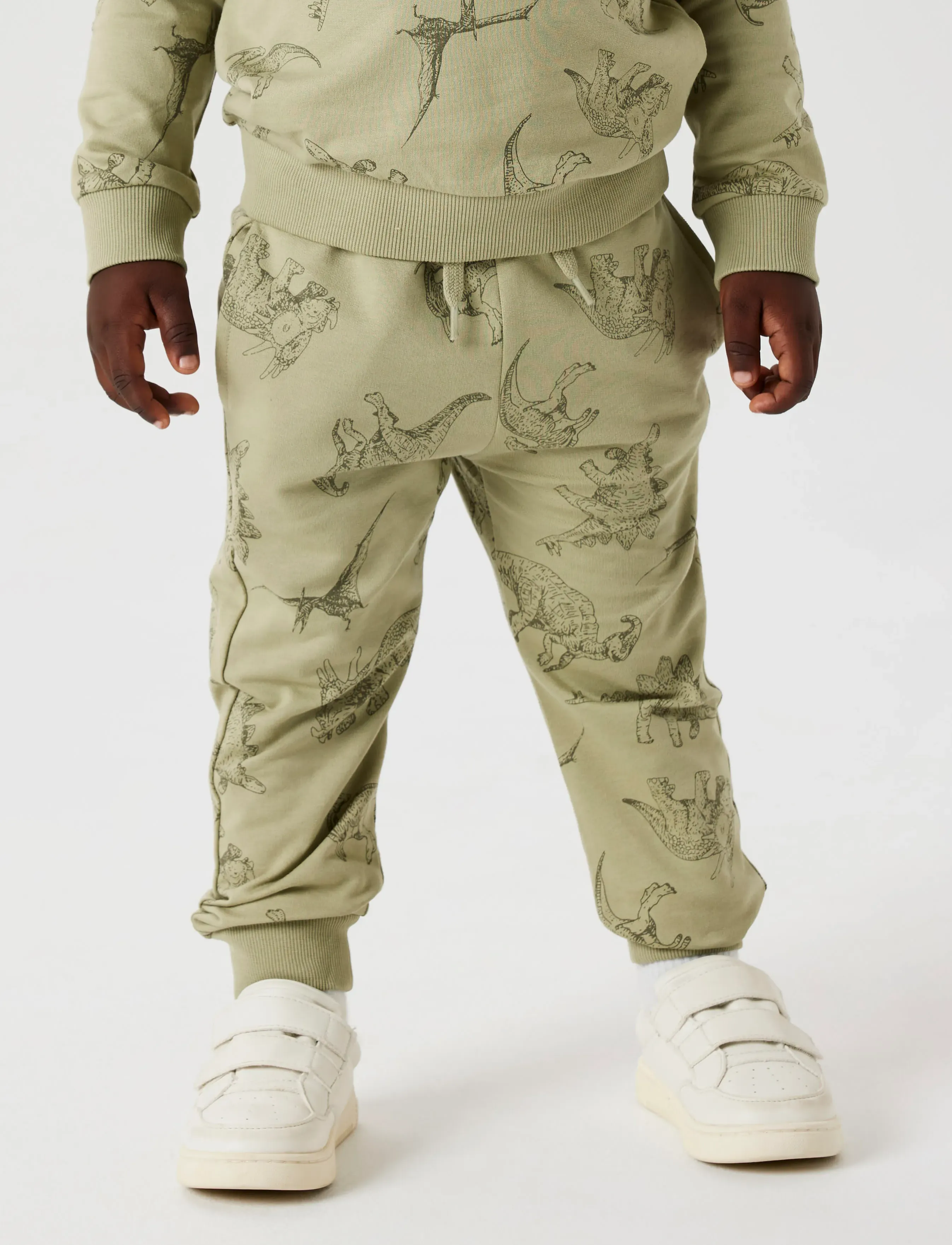 name it NMMVARON AOP SWT PANT UNB NOOS - Underdele - TEA / green