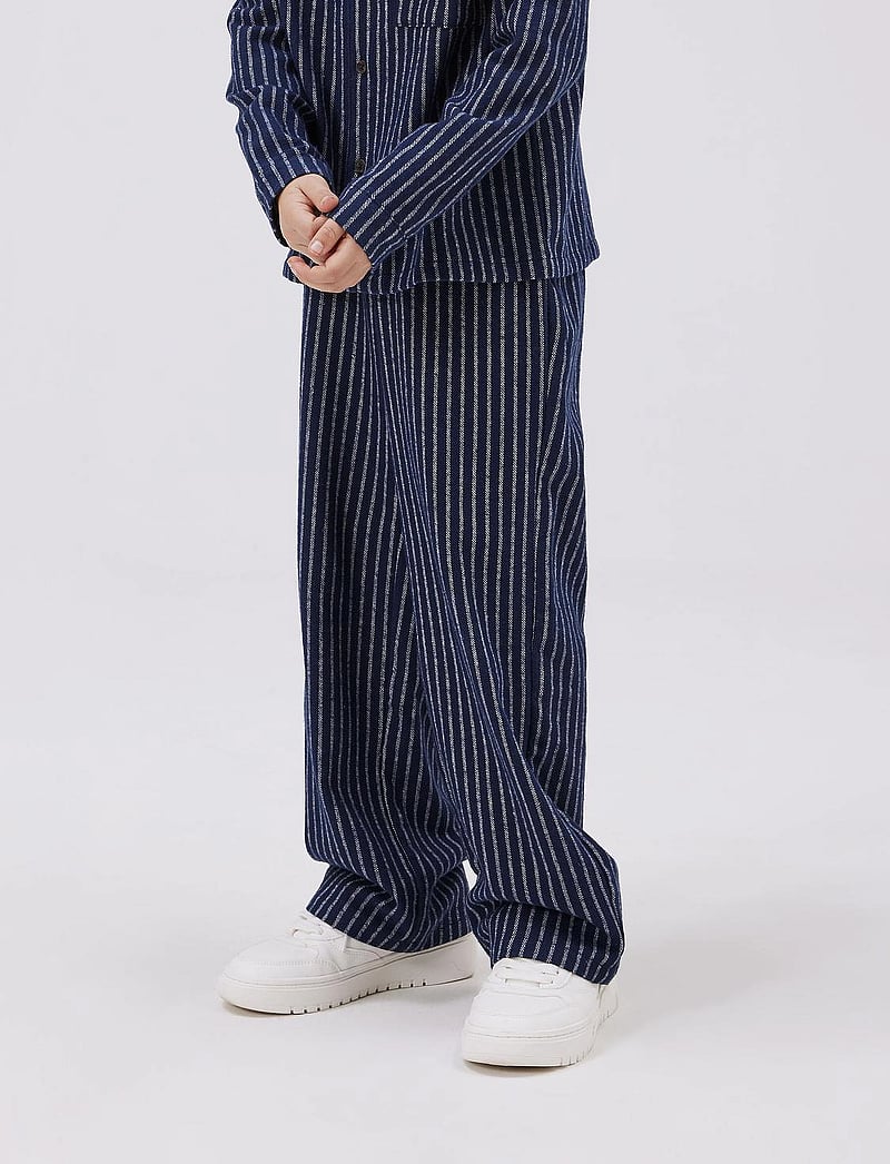 name it - NKNSTRANE PANT BOX - bukser - navy blazer - 3