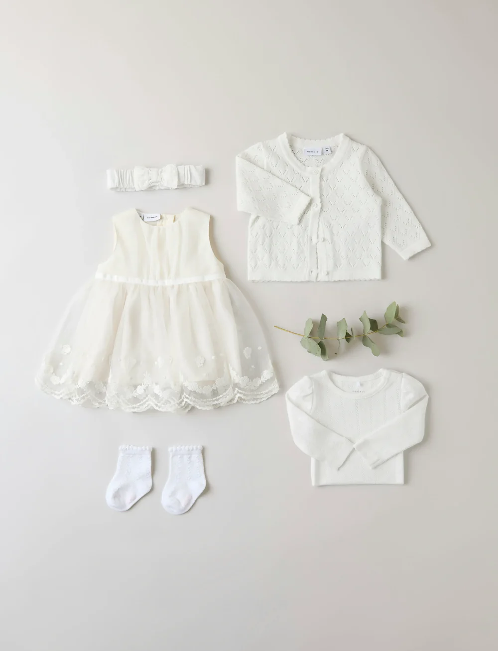 name it - NBFDEMILLE SPENCER - varrukateta beebi kleidid - cloud dancer - 3