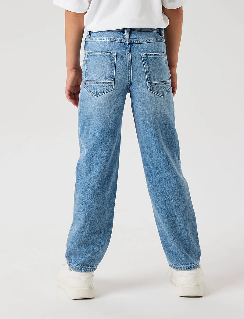 name it - NKMRYAN STRAIGHT JEANS 5950-DM NOOS - regular jeans - light blue denim - 4