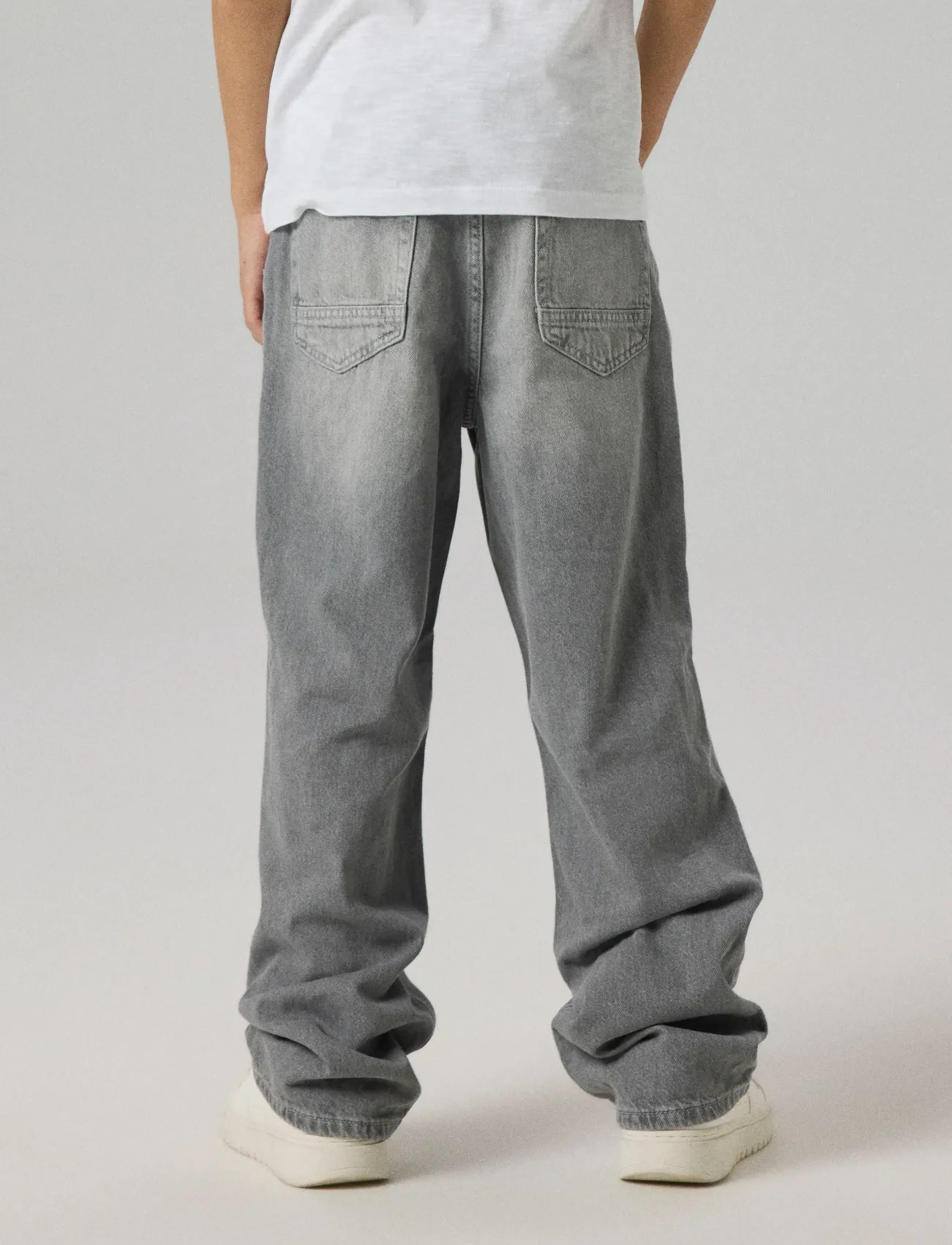 name it - NKMRYAN STRAIGHT JEANS 5950-DC NOOS - regular jeans - light grey denim - 5