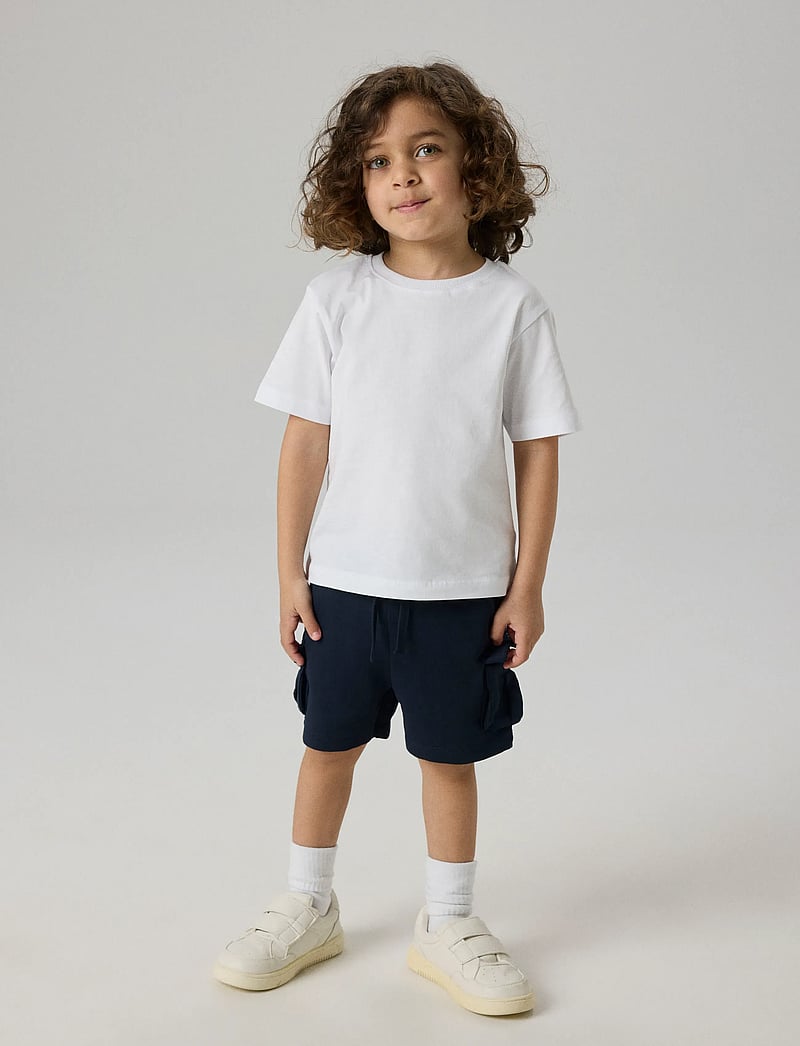 name it - NMMOLI SWEAT SHORTS UNB NOOS - cargo shorts - dark sapphire - 0