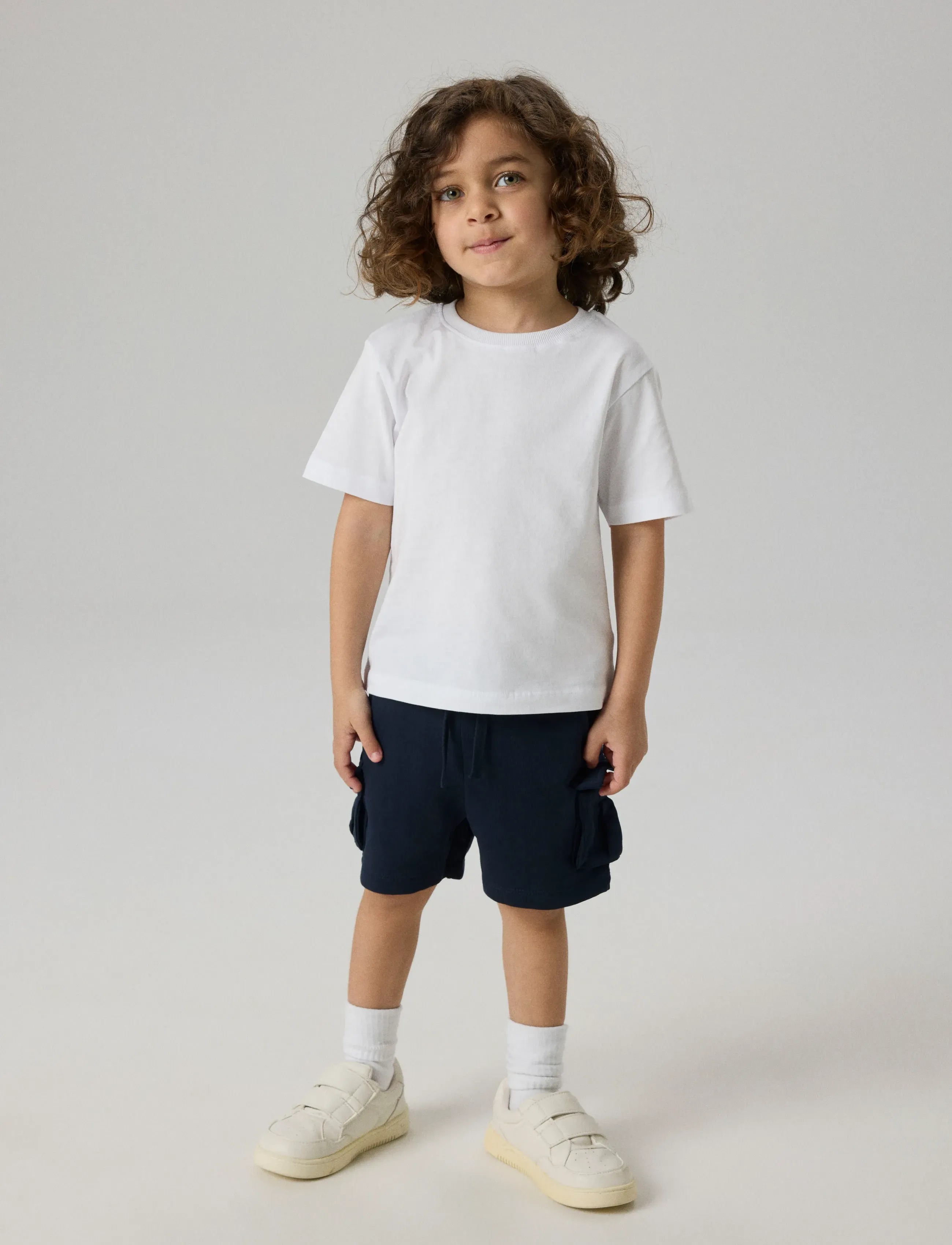 name it - NMMOLI SWEAT SHORTS UNB NOOS - cargo shorts - dark sapphire - 0