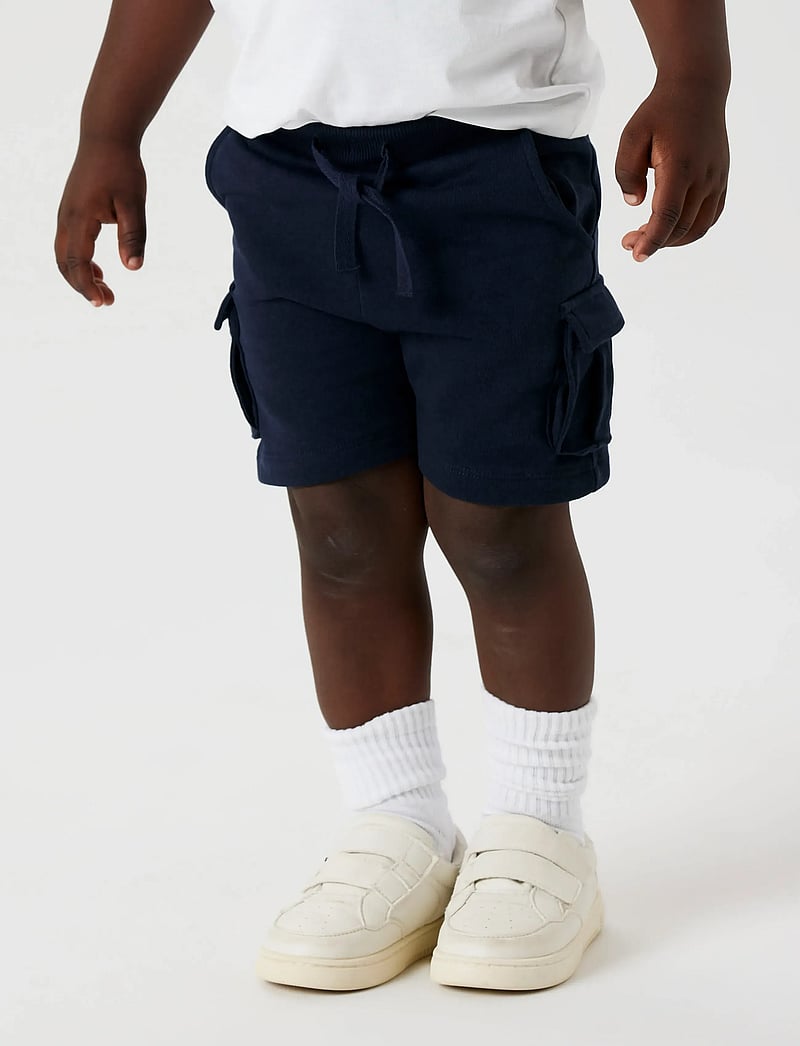 name it - NMMOLI SWEAT SHORTS UNB NOOS - cargo shorts - dark sapphire - 3