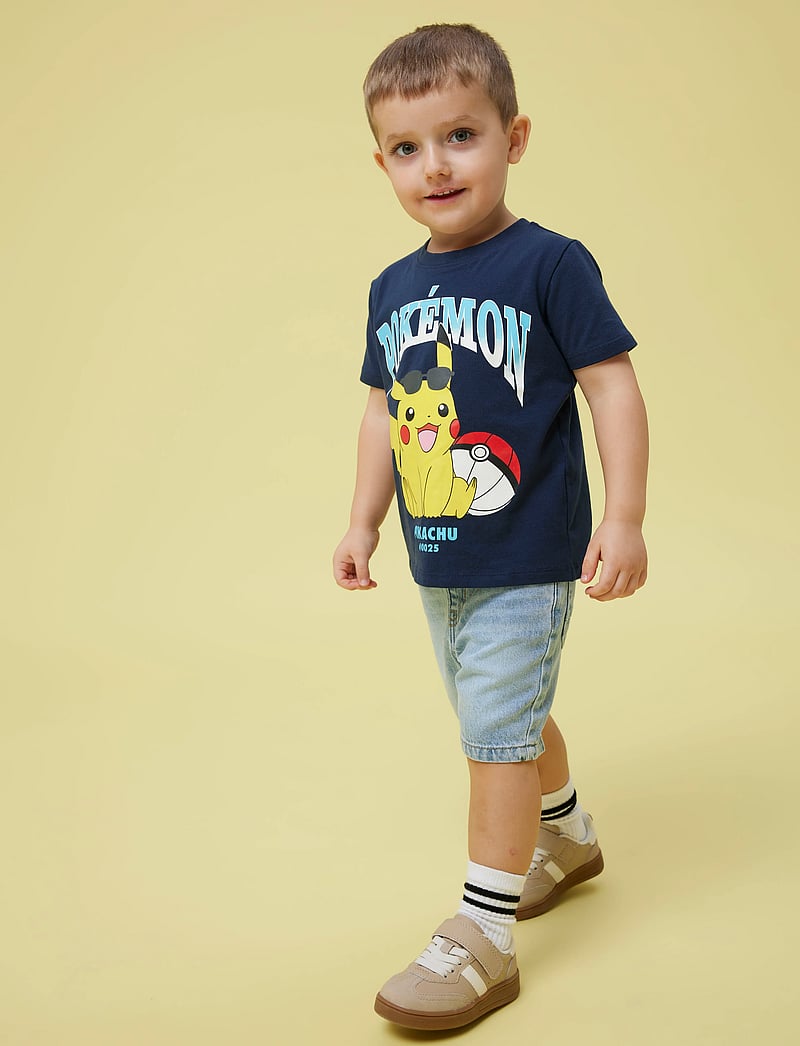 name it - NMMMAHE POKEMON NREG SS TOP BOX SKY - short-sleeved t-shirts - navy blazer - 0