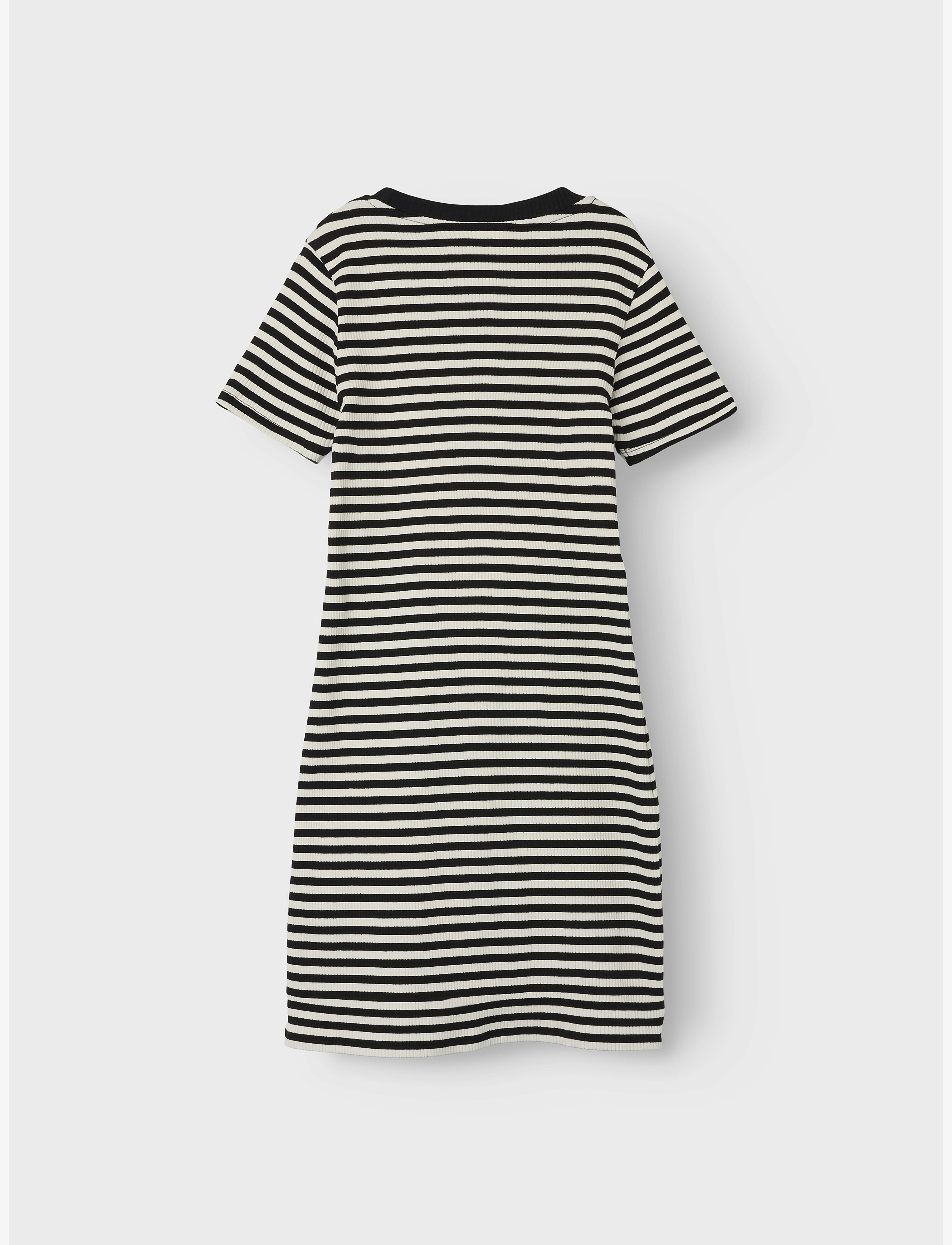 name it - NKFEBRU SS SLIM DRESS - black - 2