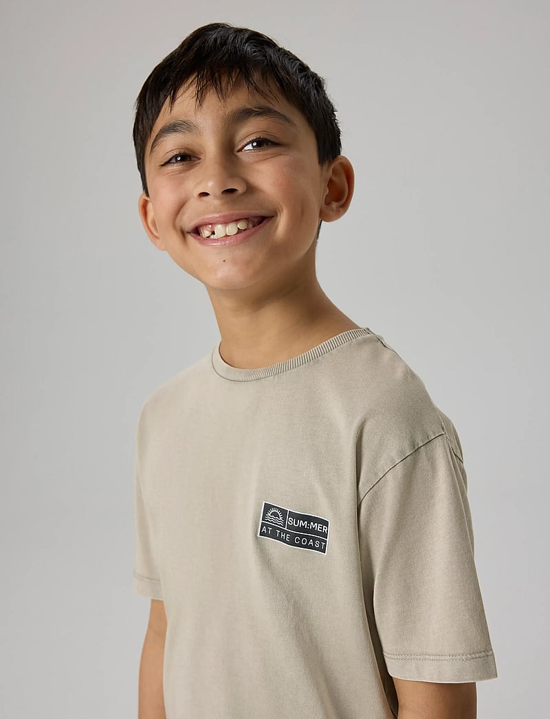 name it - NKMFANDEL SS NREG TOP NOOS - kortærmede t-shirts - vintage khaki - 4