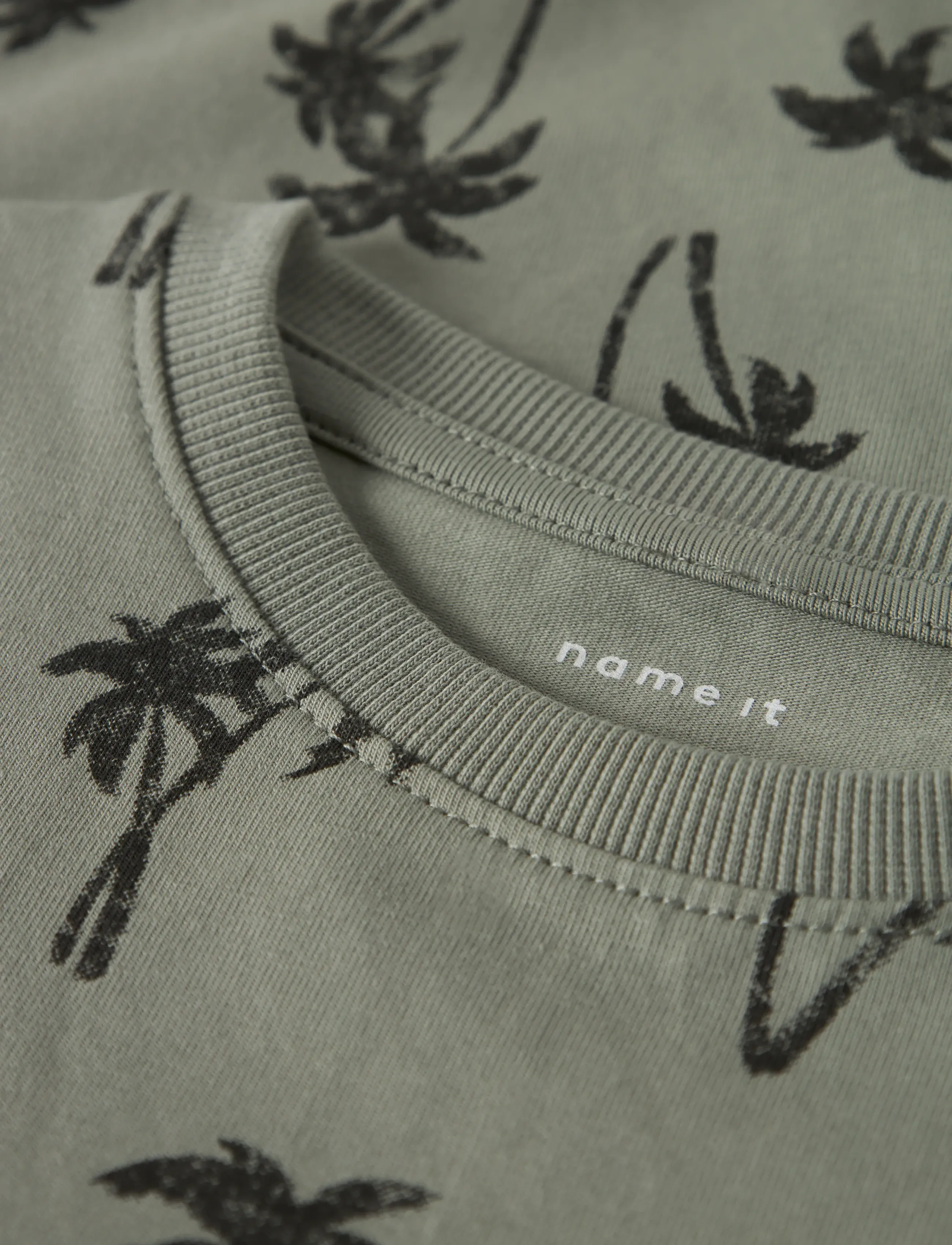 name it - NMMFILLE SS TOP BOX - short-sleeved t-shirts - shadow - 2