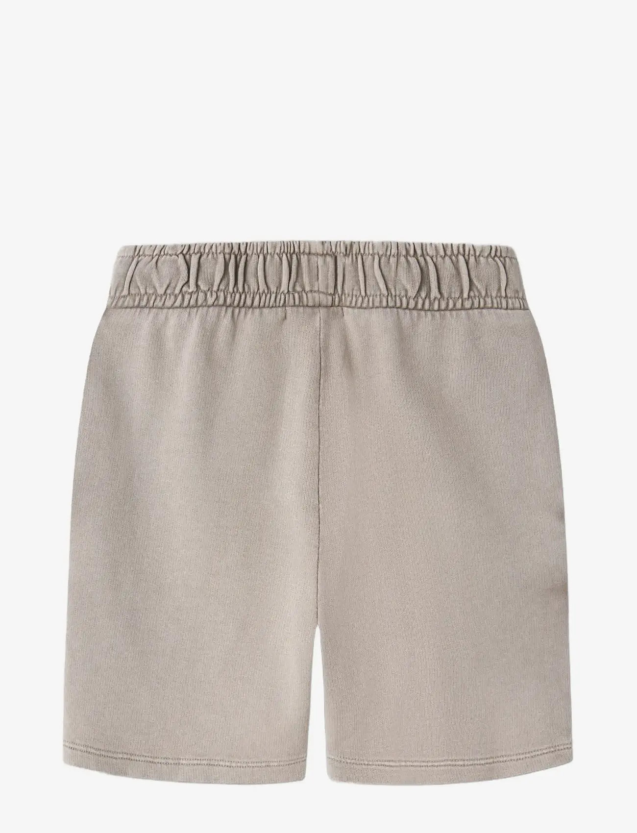 name it - NKMFANDEL SWEAT SHORTS UNB NOOS - sweatshorts - vintage khaki - 1